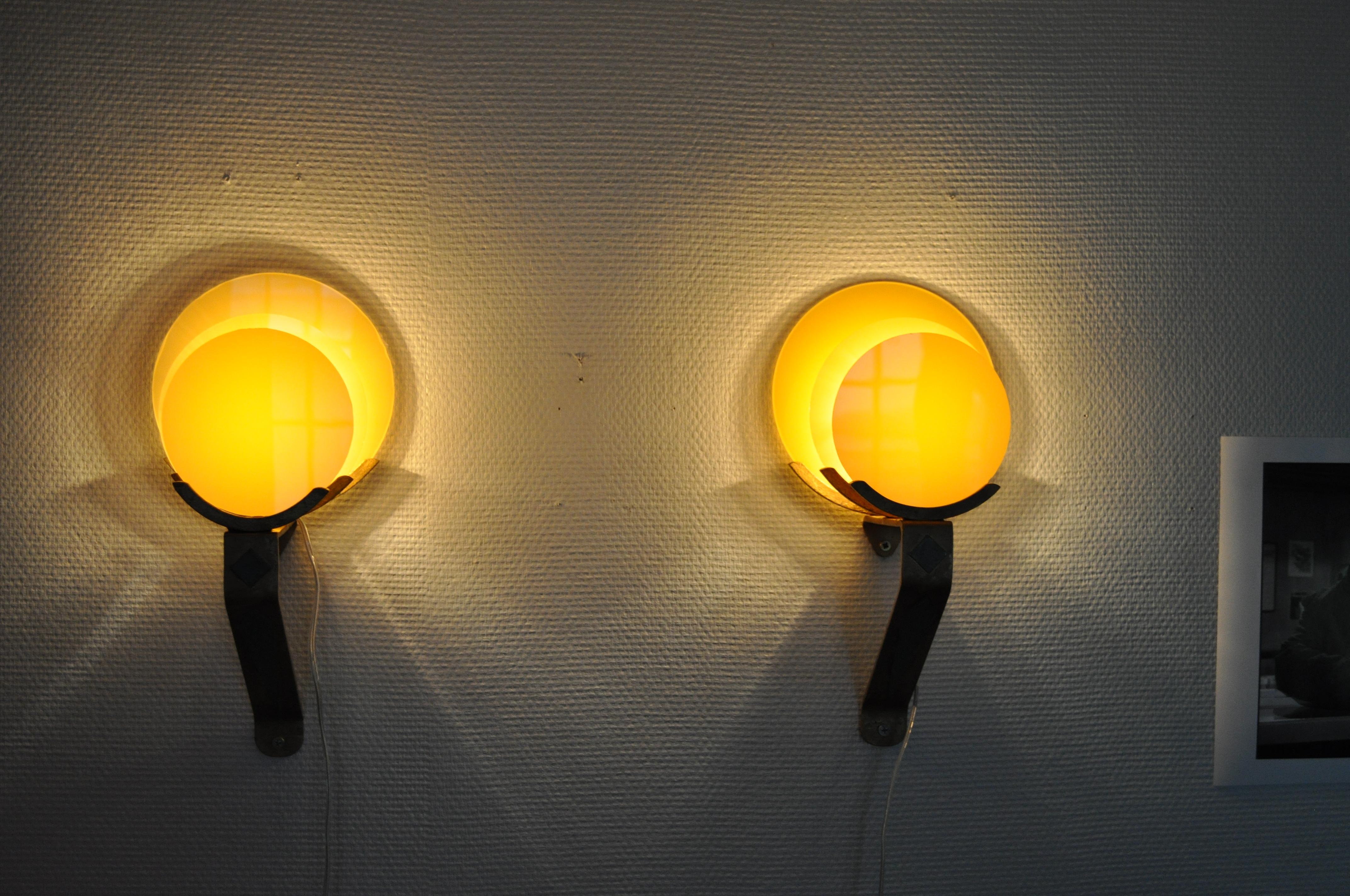 Art Deco Wall Lights in Metal and Glass, Sweden, 1940 7
