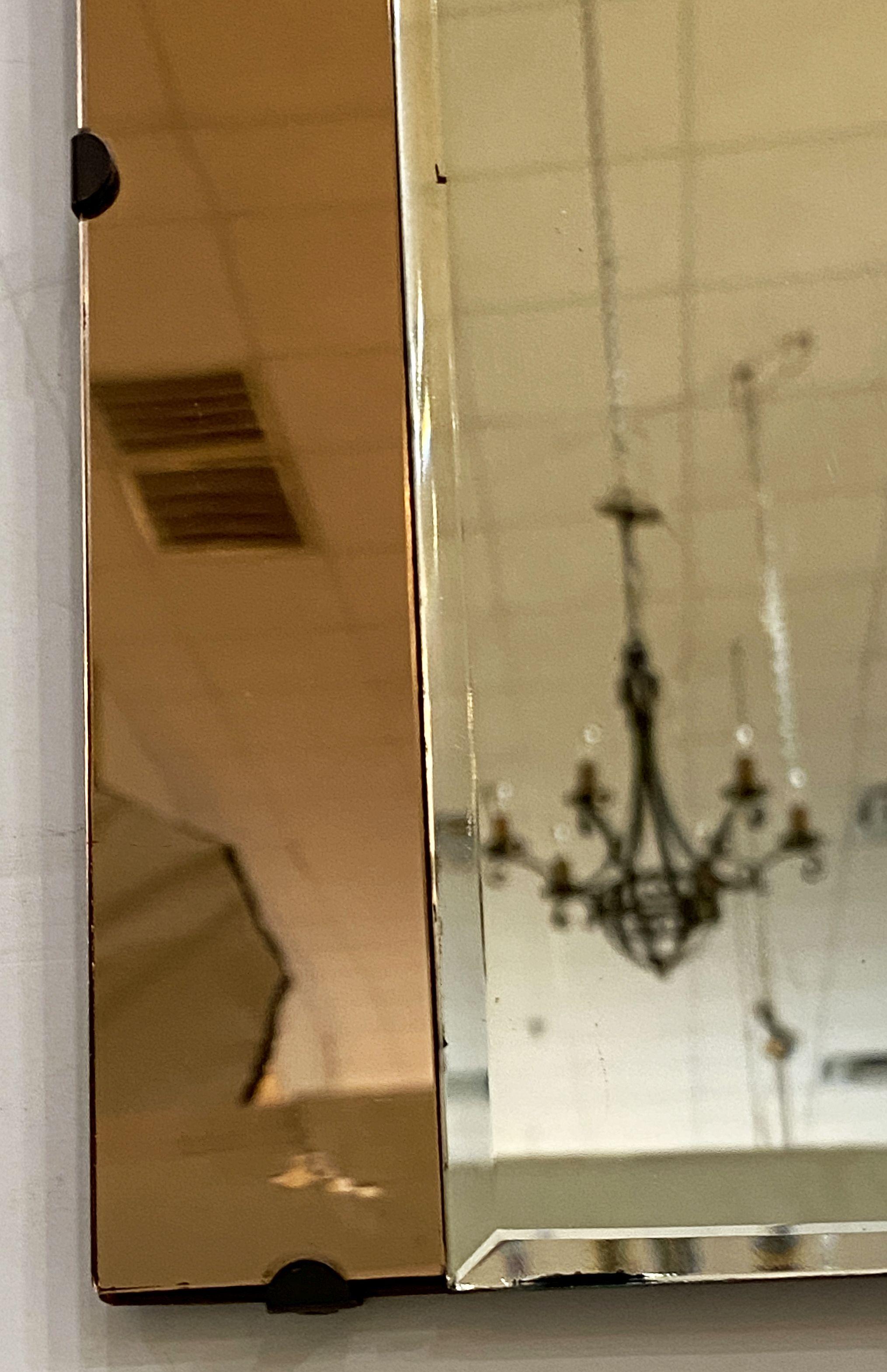 Art Deco Mirror aus England (H 12 3/4 x B 22 1/4) (Metall) im Angebot
