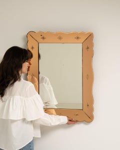 Specchio da parete in stile Art Déco, legno e vetro, cornice smerlata, Francia, anni ’40