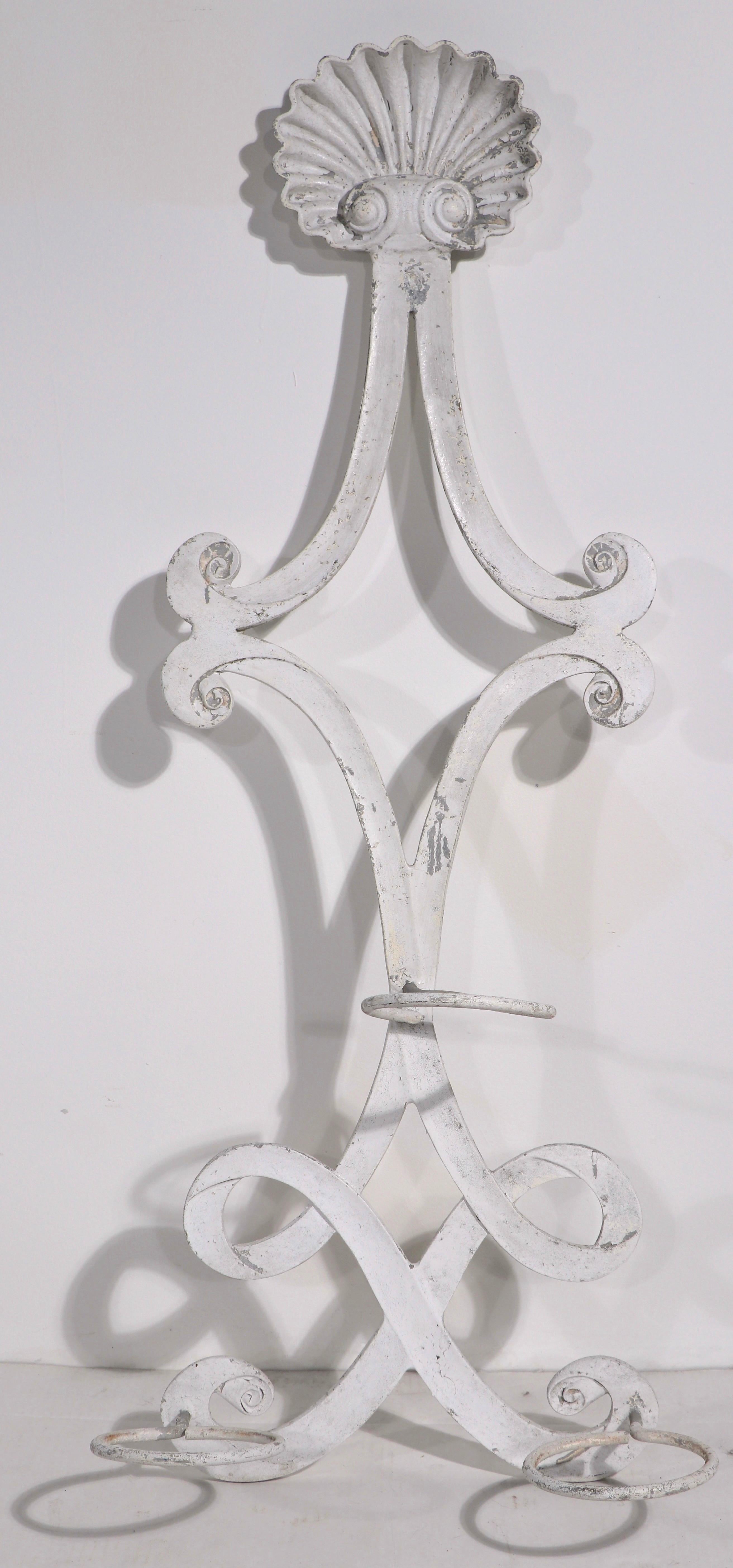 Unusual wall mount planter in cast aluminum, attributed to Molla. Scroll form body with shell top, having three planter rings, each ring 5.5 inch diameter. Elegant Art Deco design, good original condition, no structural damage, cosmetic wear to