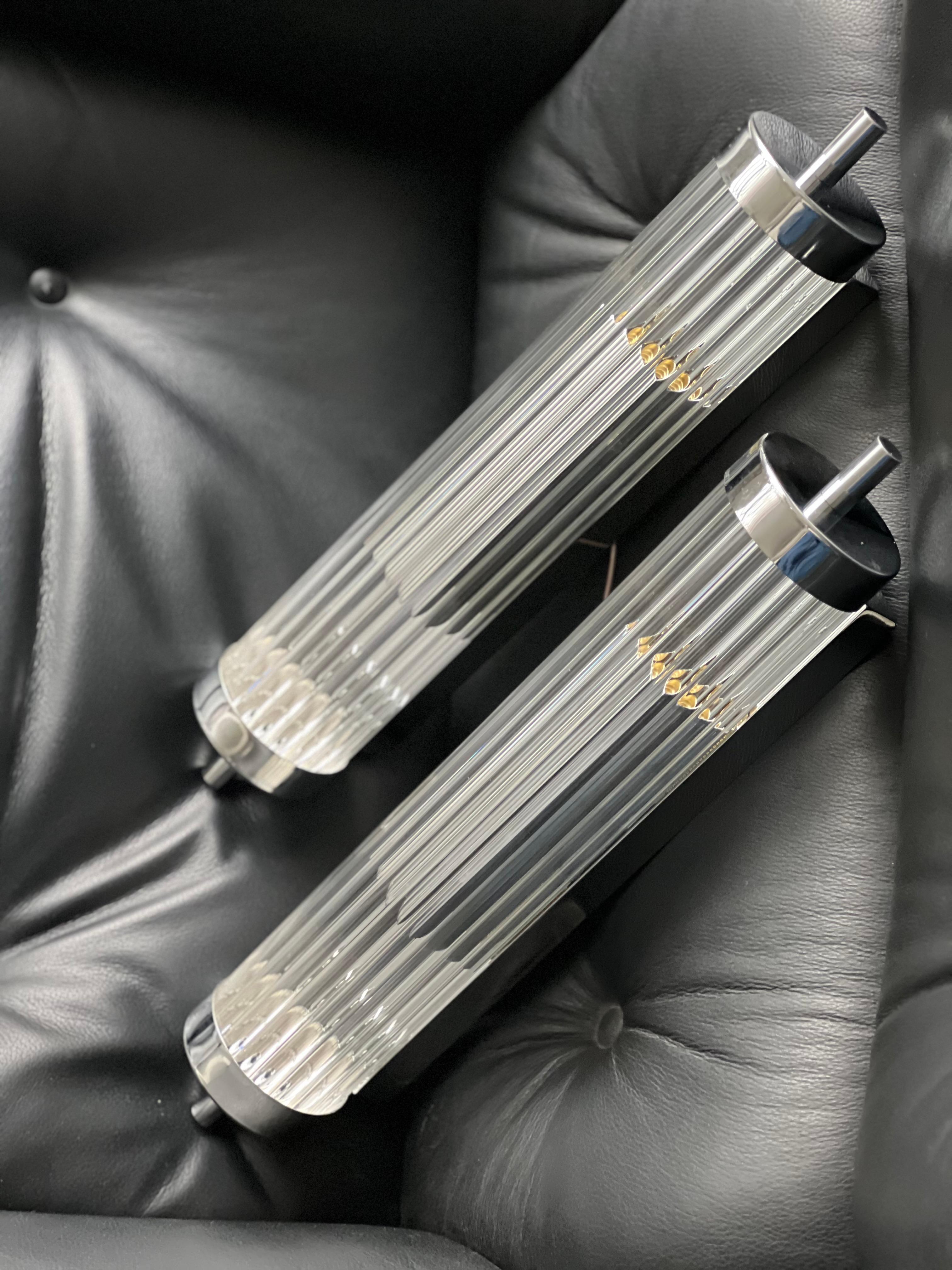 Art Deco Wandleuchter / Applique in Chrom und geriffeltem Glas , Mehrere verfügbar im Angebot 9