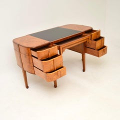Bureau Art Déco en noyer et ronce d'Oak Oak avec plateau en cuir