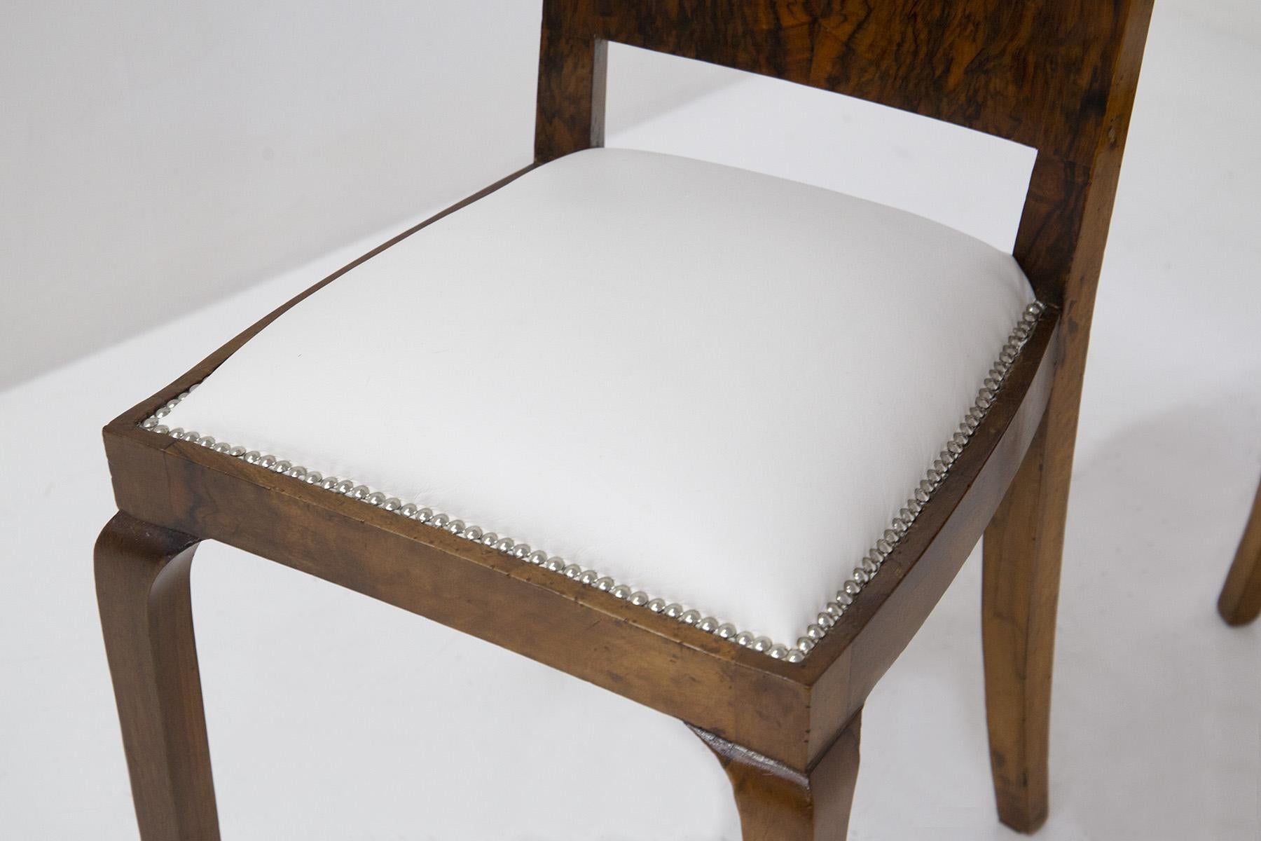 Art-déco-Stühle aus Nussbaumholz und Baumwolle, restauriert (Italienisch) im Angebot