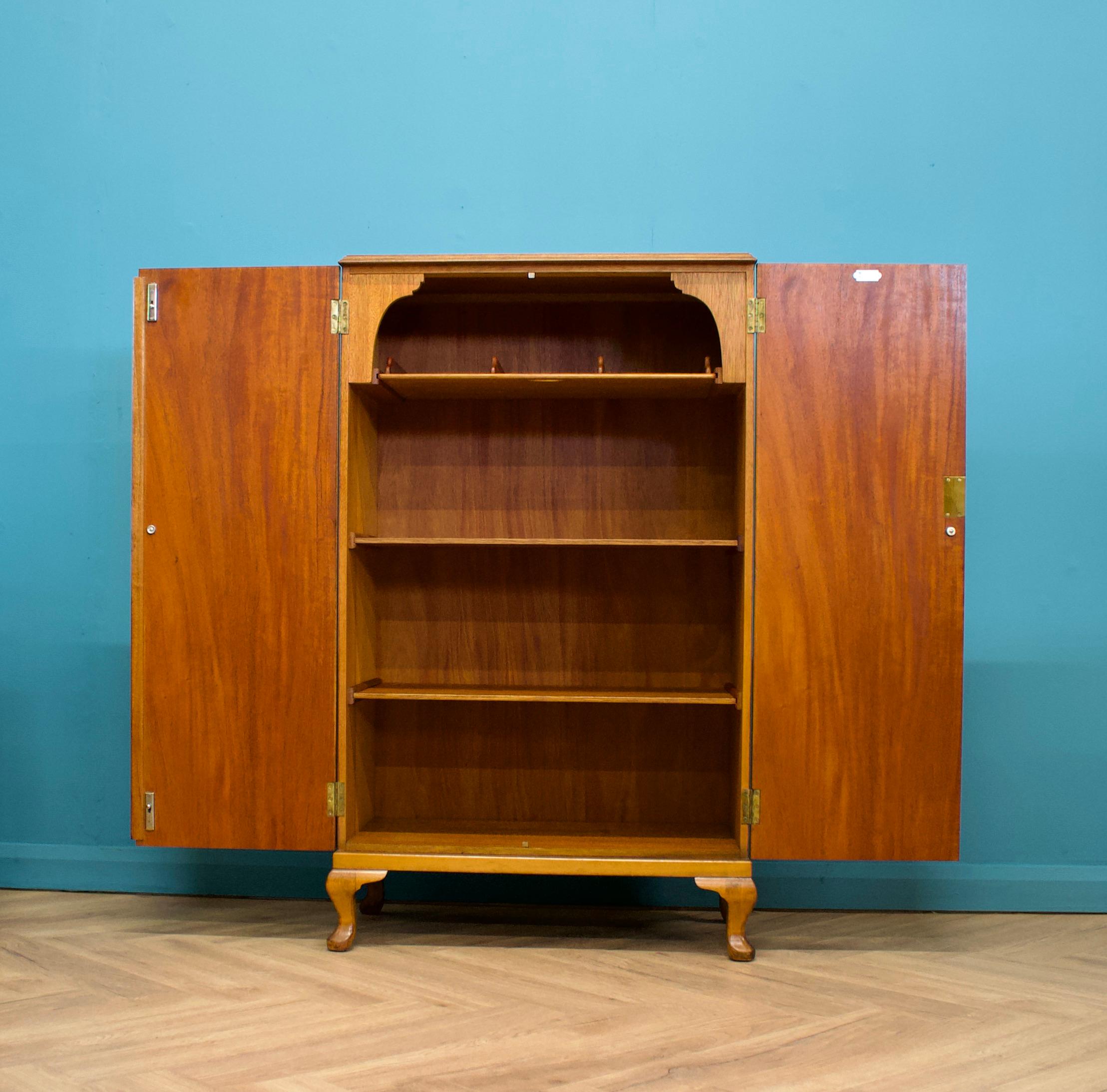 Art Deco Walnut and Walnut Veneer Tallboy or Cabinet from Waring and Gillow, 193 2