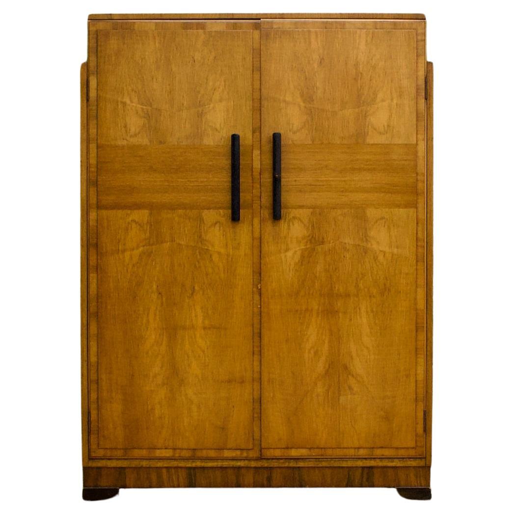 Art Deco Walnut and Walnut Veneer Compact Wardrobe from Waring and Gillow, 1930s For Sale