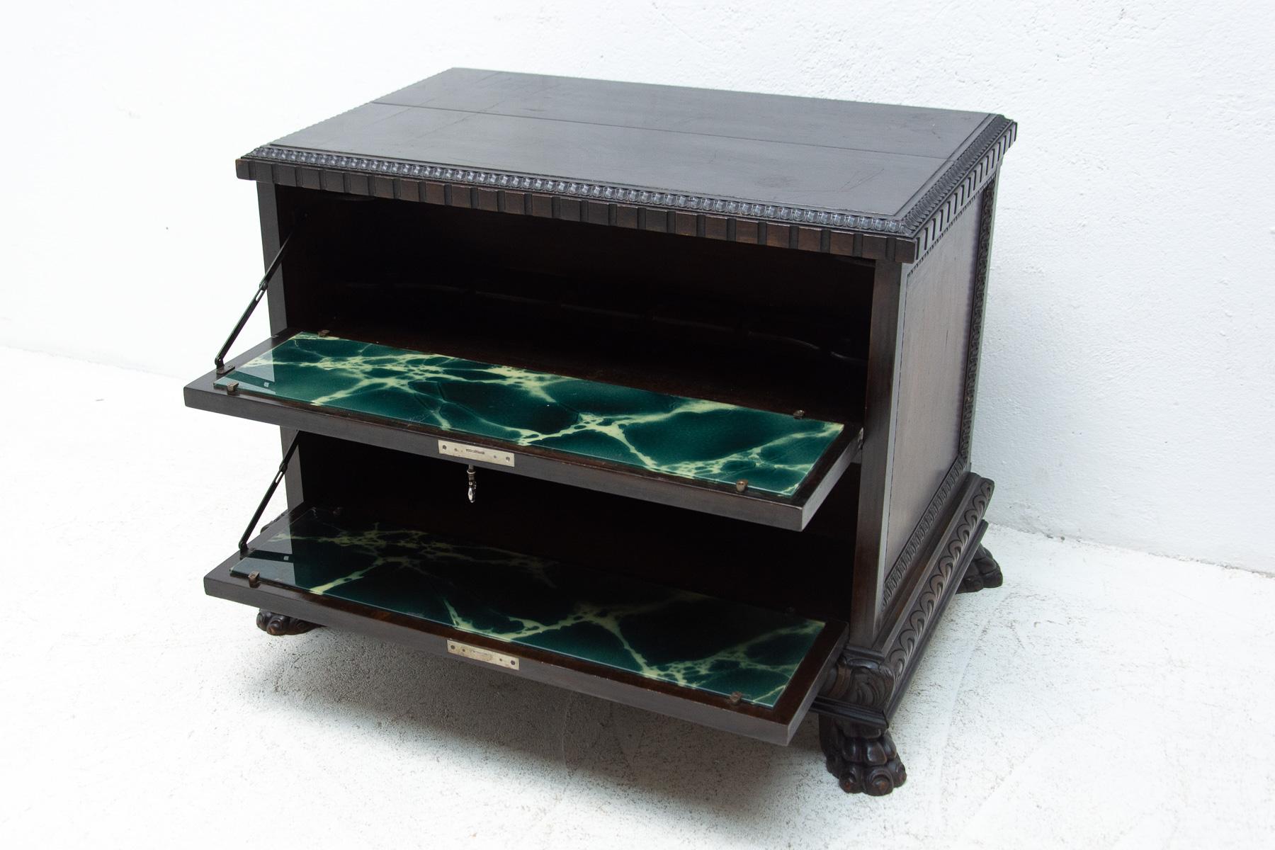 Art Deco Walnut Bar Cabinet, 1930s 6