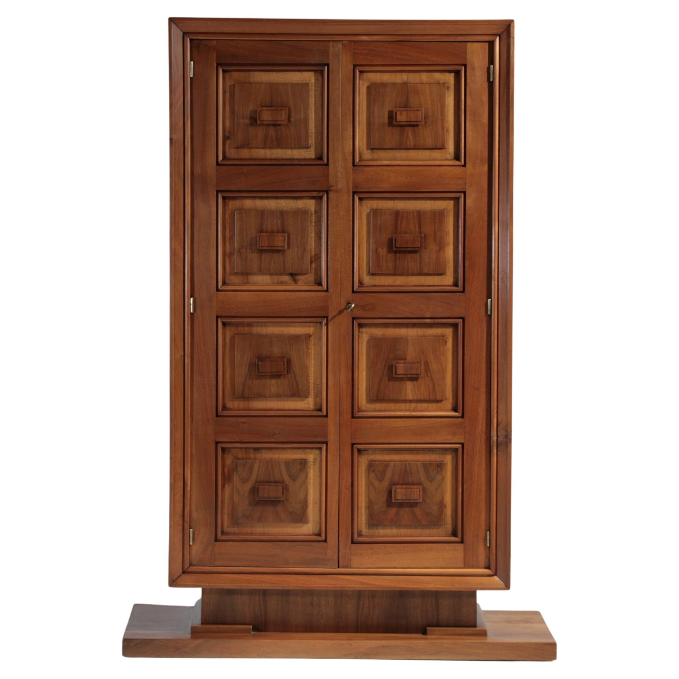 Art Deco walnut bar cabinet, France, circa 1930