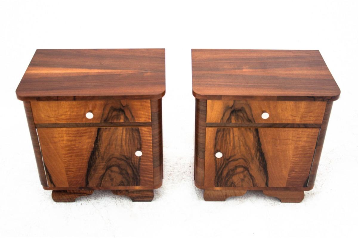 Art Deco Walnut Bedside Tables, Poland, 1960s In Good Condition In Chorzów, PL