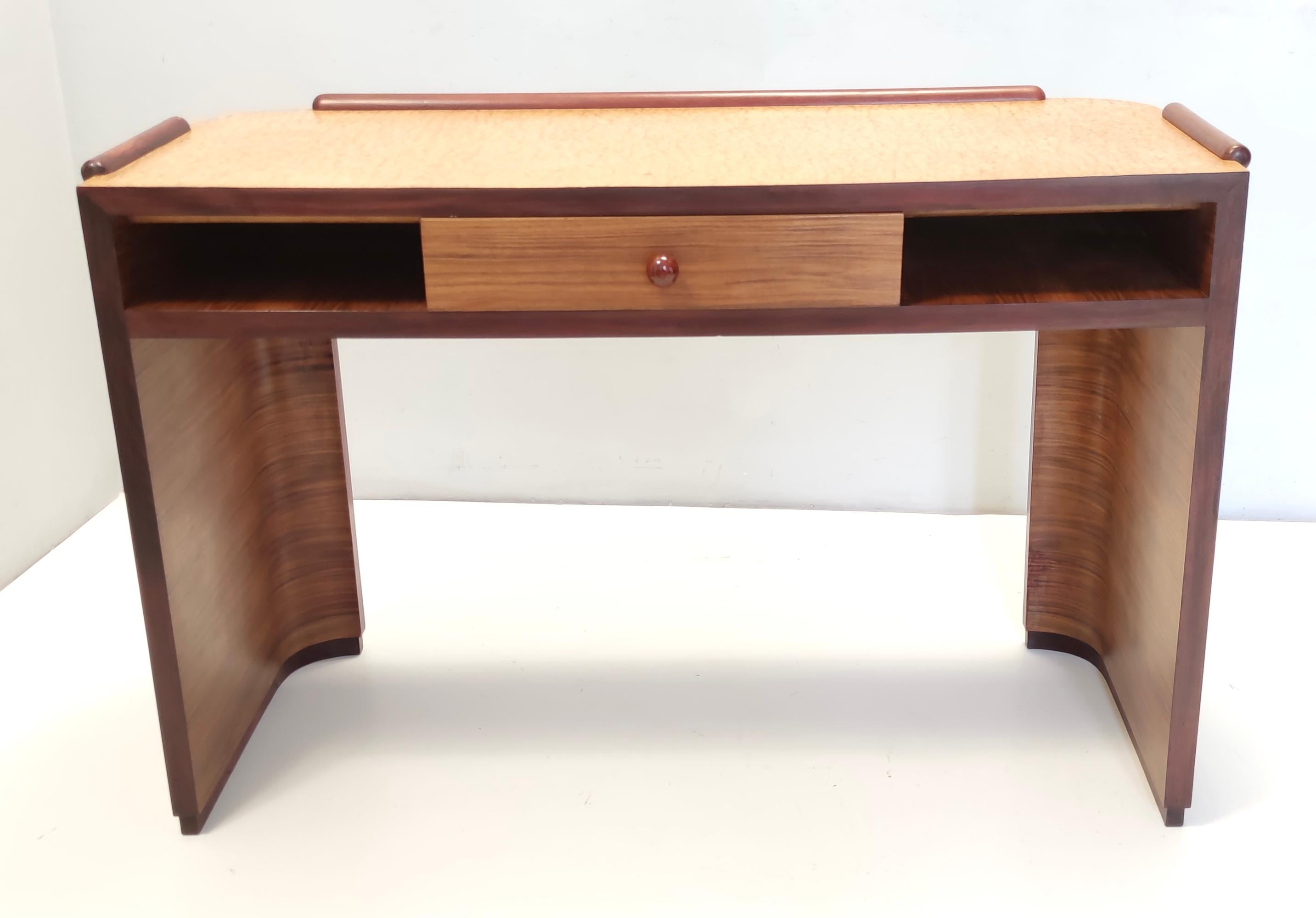 Art Deco Walnut, Birch and Beech Writing Desk, Brianza, Italy In Excellent Condition For Sale In Bresso, Lombardy