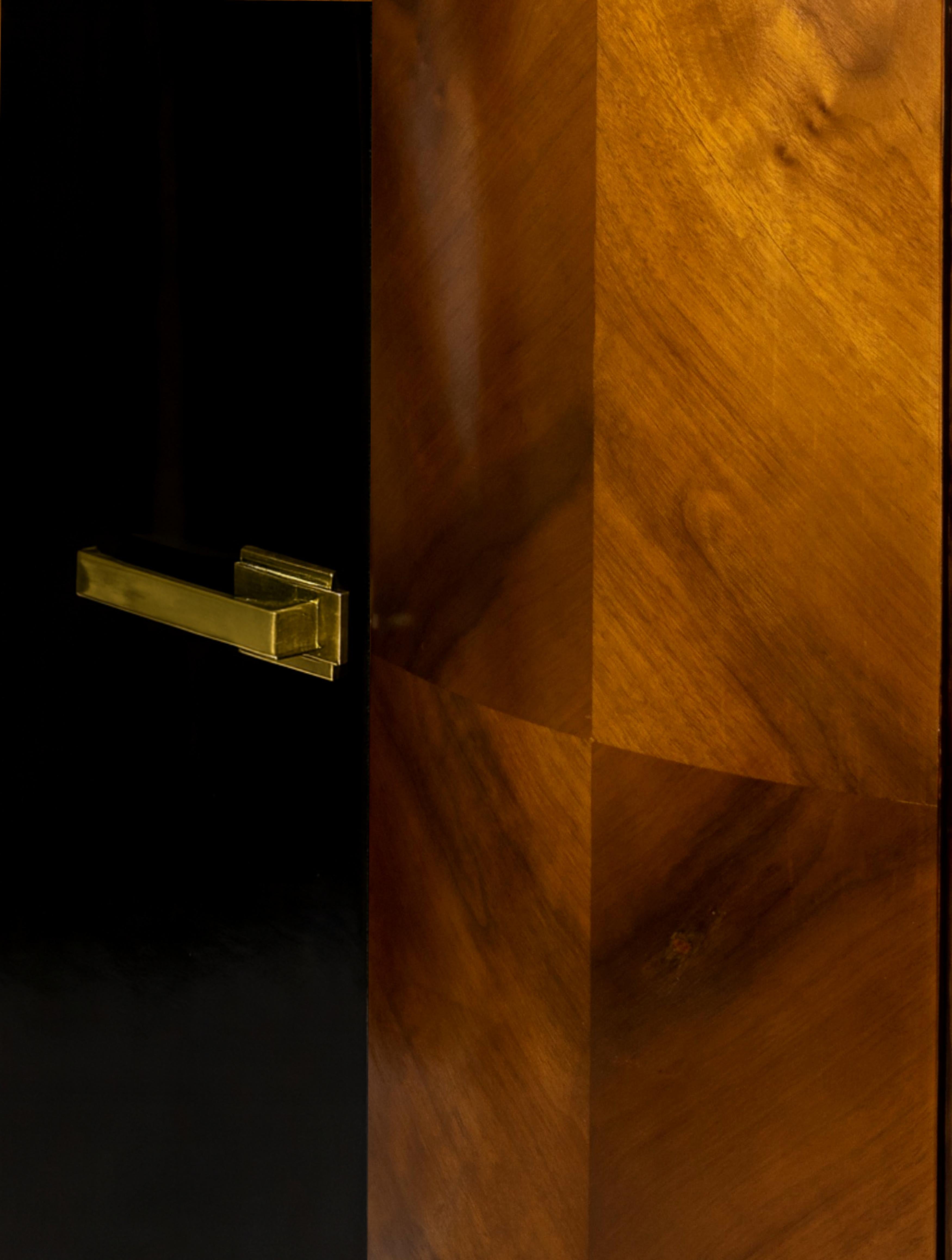 Credenza Art Decó nogal lacado negro, belga Siglo XX Buffet en venta 1