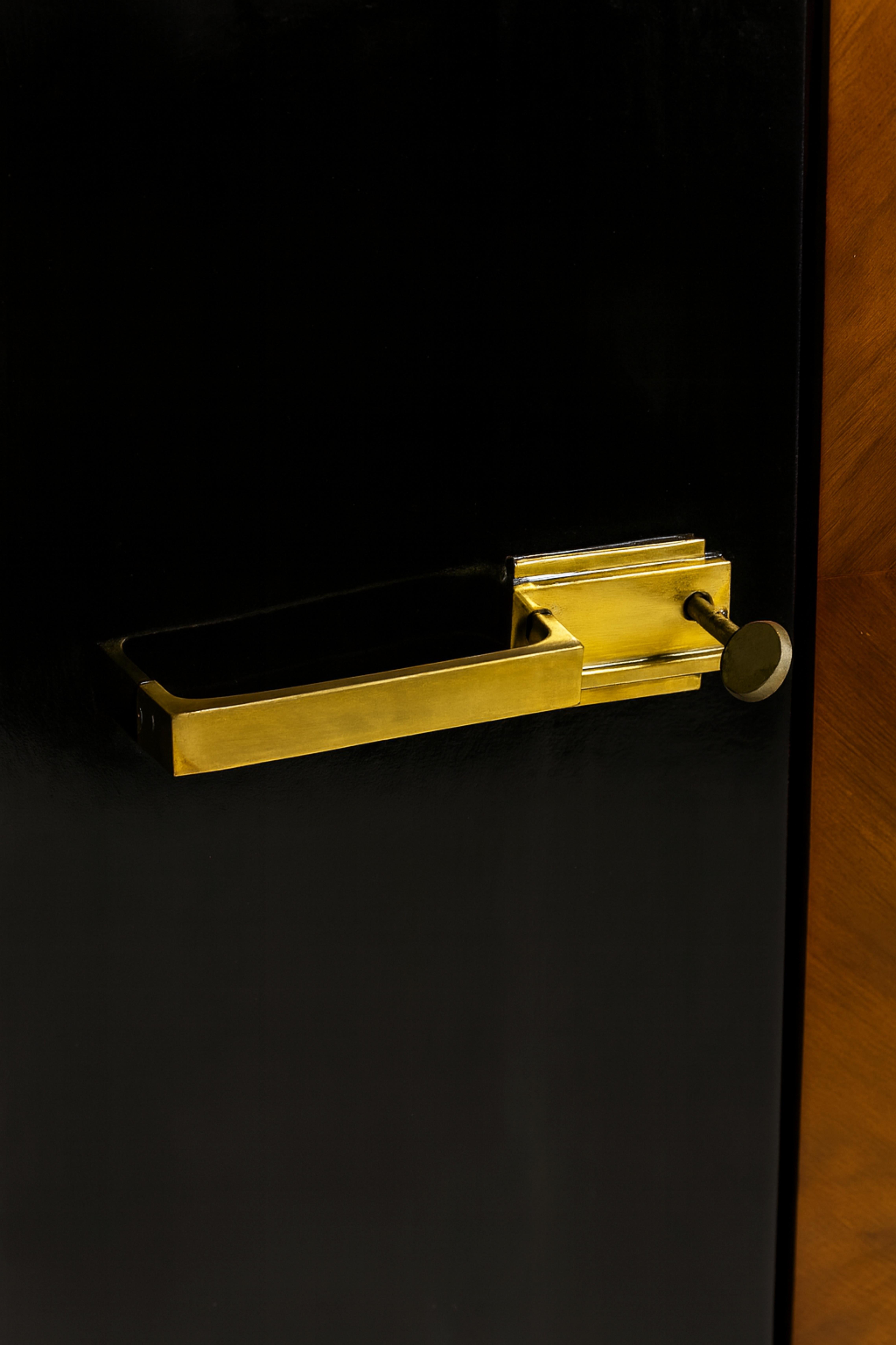 Credenza Art Decó nogal lacado negro, belga Siglo XX Buffet en venta 3