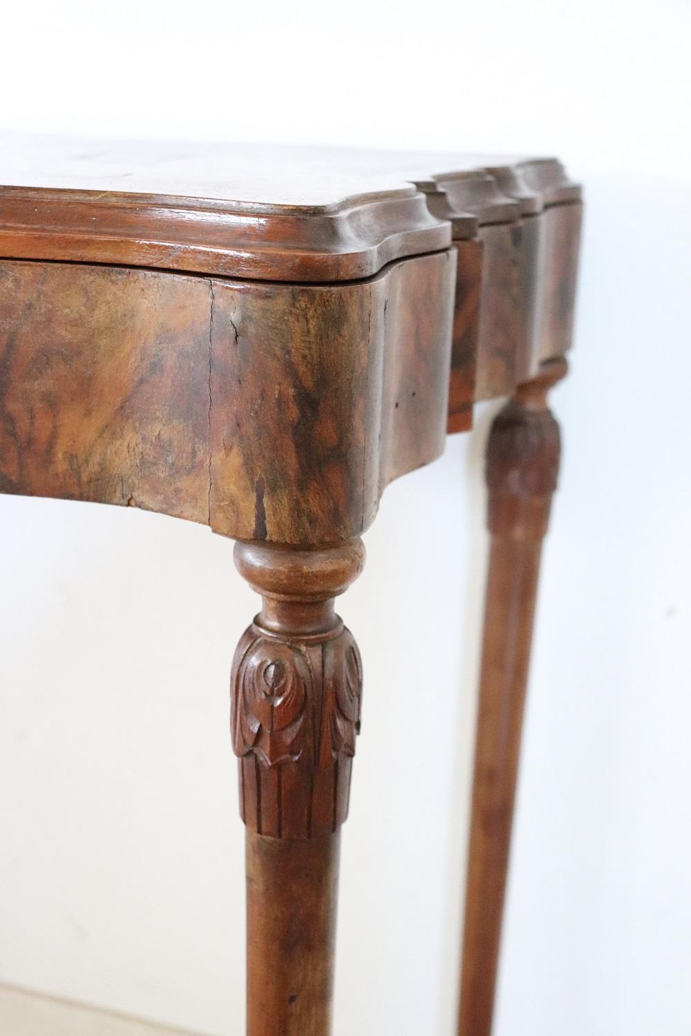 Early 20th Century Art Deco Walnut Briar Vanity Table