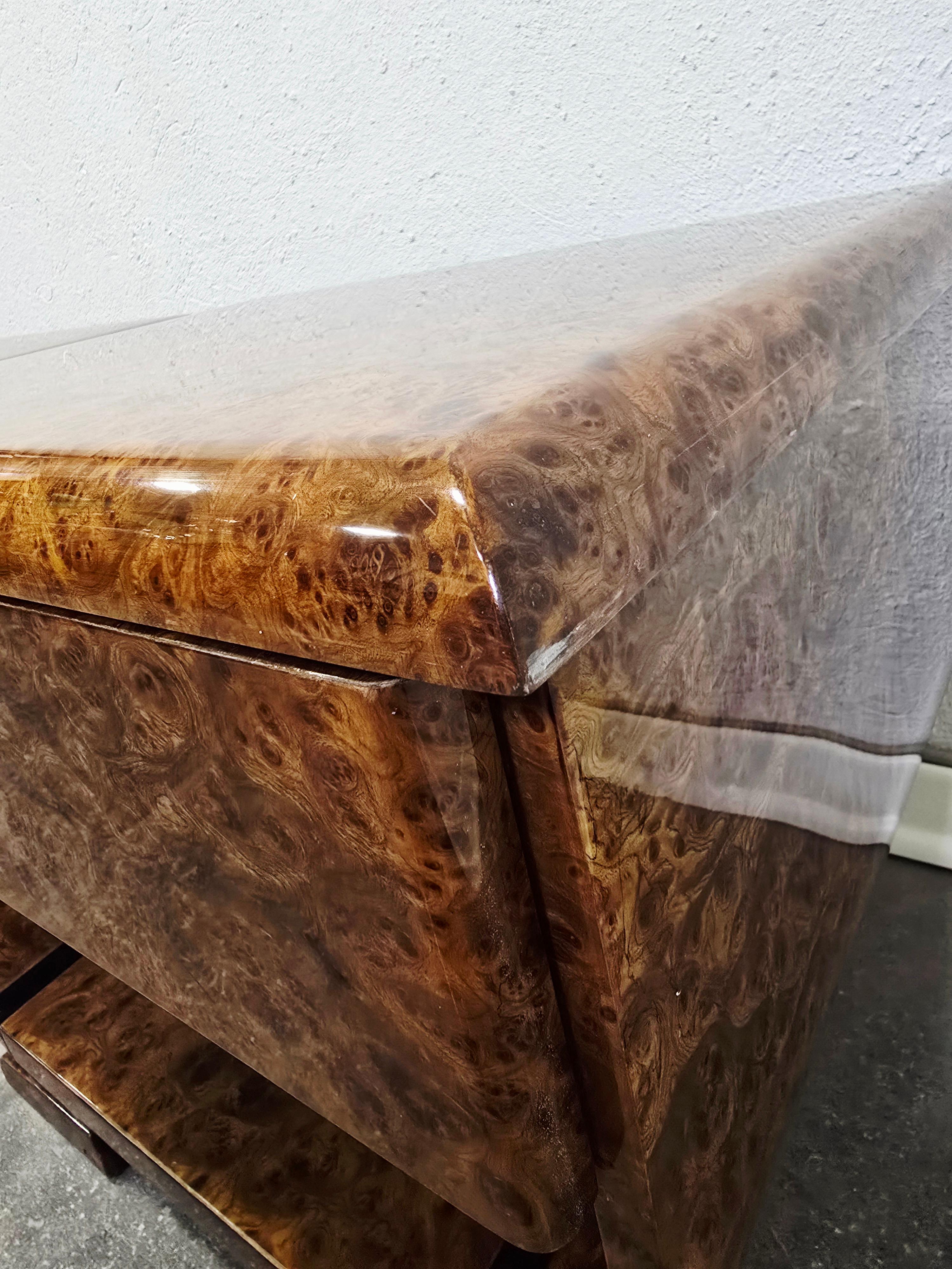 Art Deco Walnut Burl and Brass Nightstands 1 of 2 For Sale 9