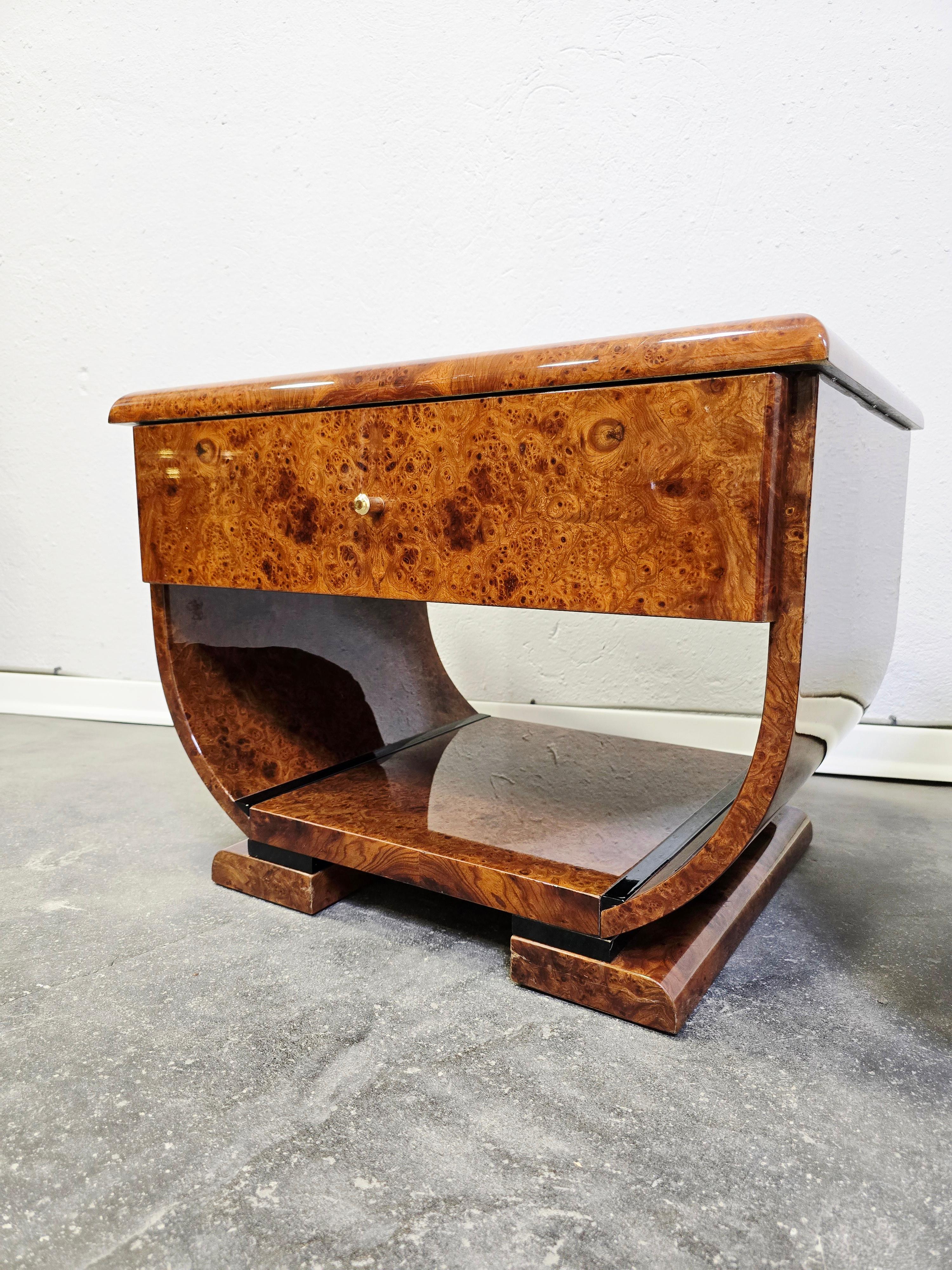 Italian Art Deco Walnut Burl and Brass Nightstands 1 of 2 For Sale