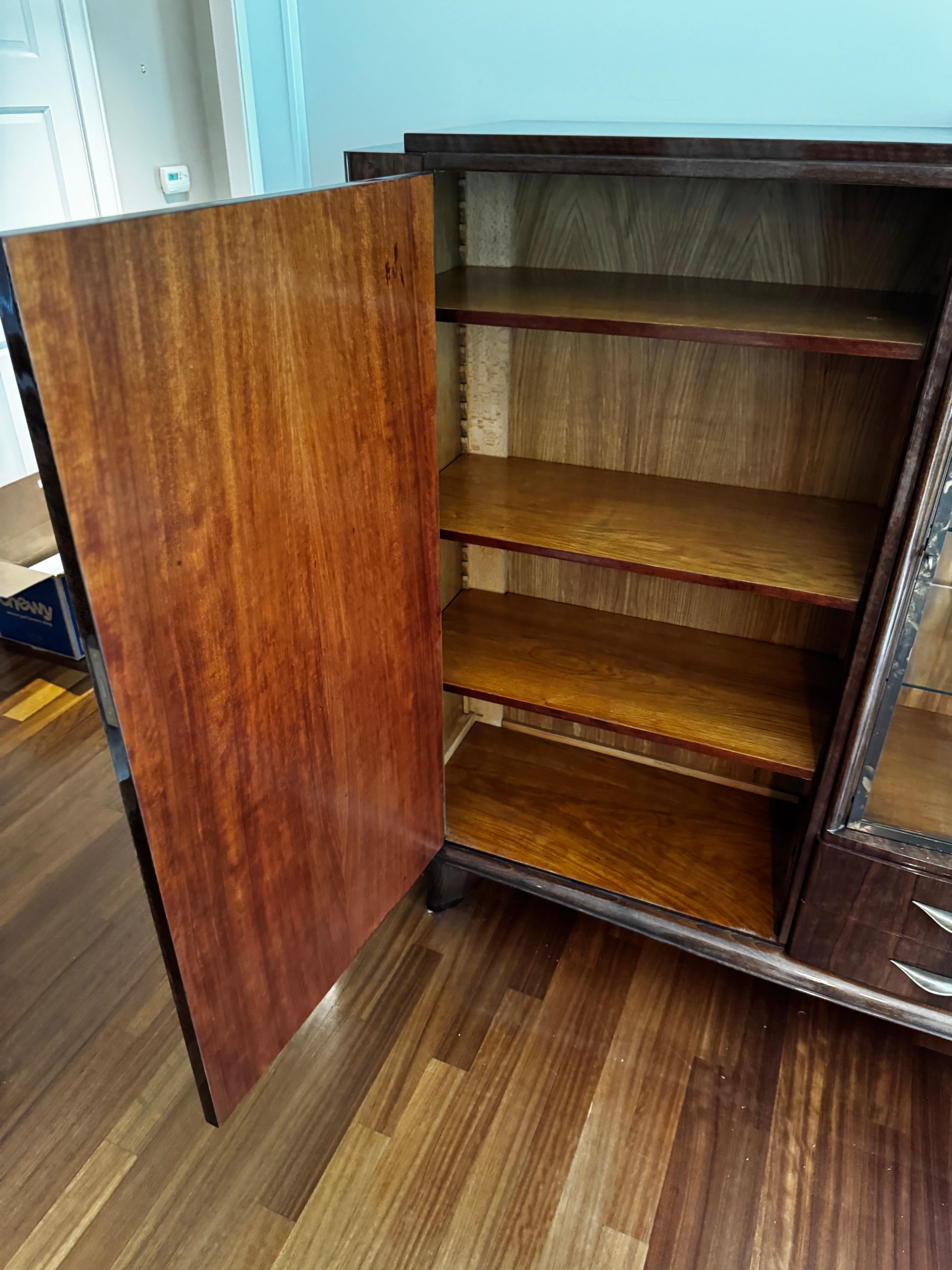 Art Deco Walnut Cabinet, 1920s For Sale 3