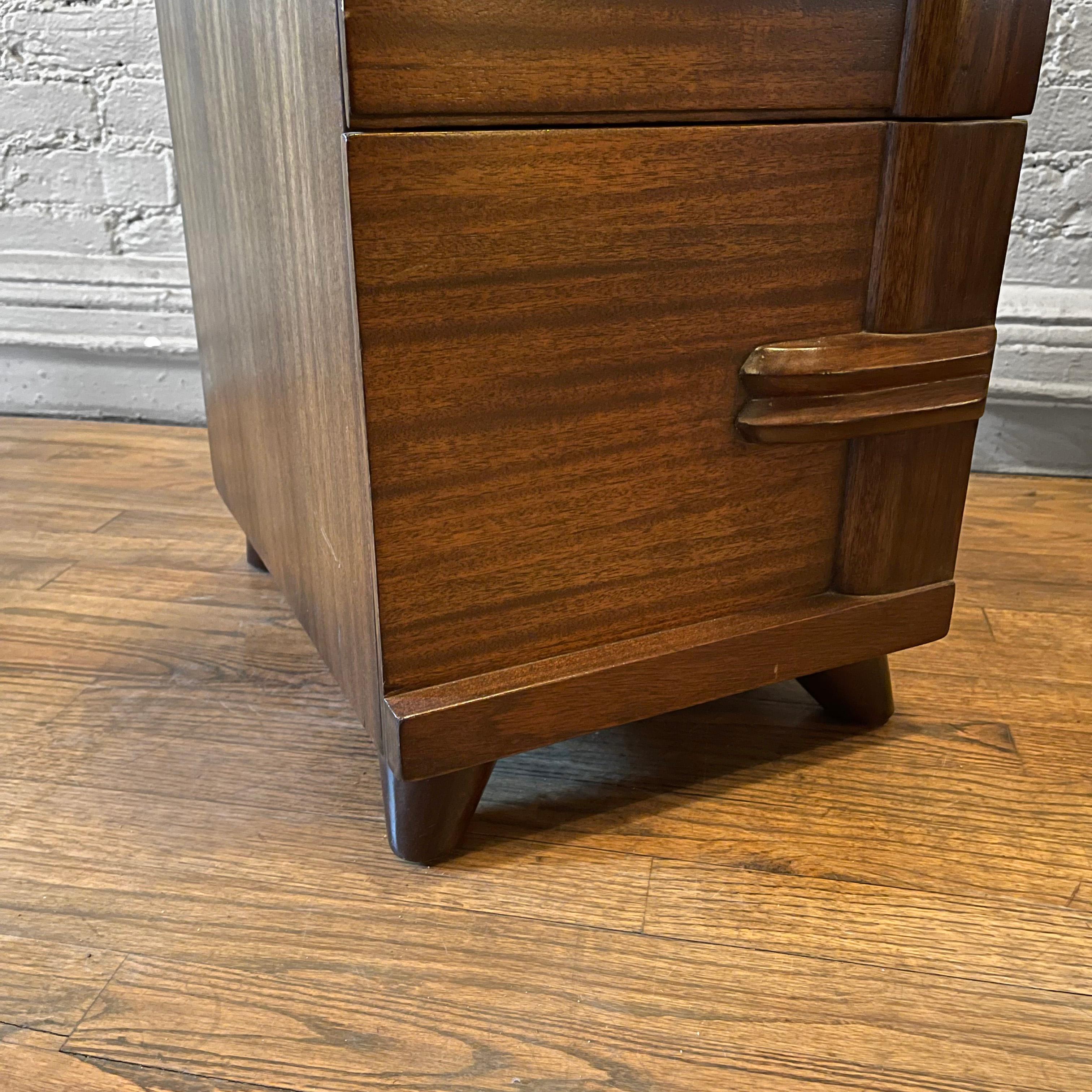 Art Deco Walnut Cantilever End Table Nightstand 4