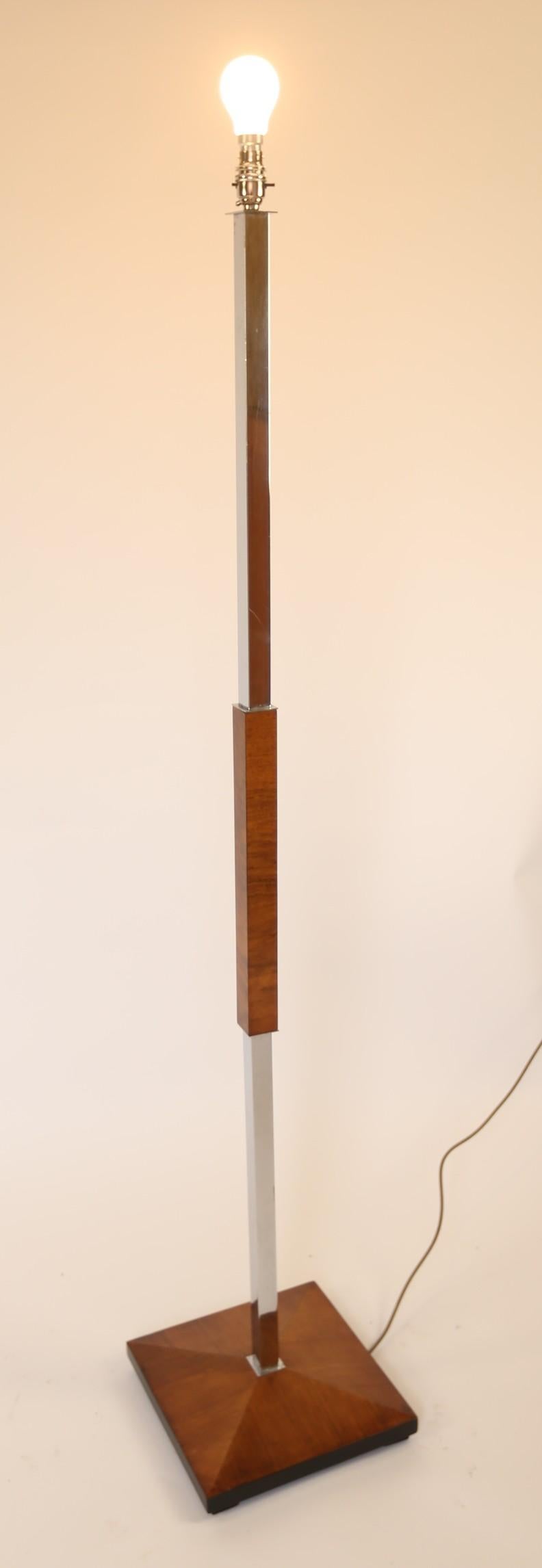Art Deco Walnut & Chrome Standard Lamp In Good Condition For Sale In Dereham, GB