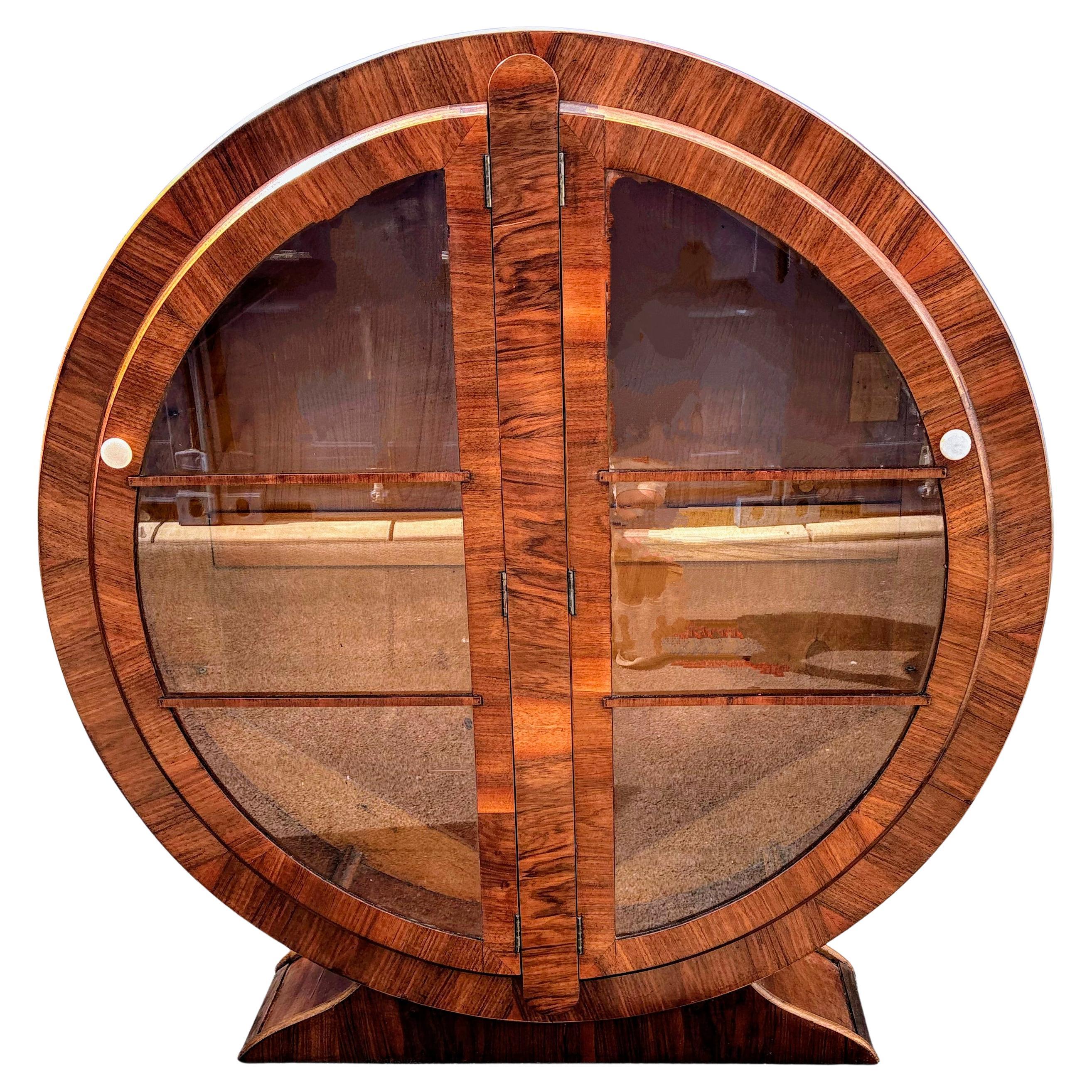 Art Deco Walnut Circular Display Cabinet, Vitrine, circa 1930s For Sale 1