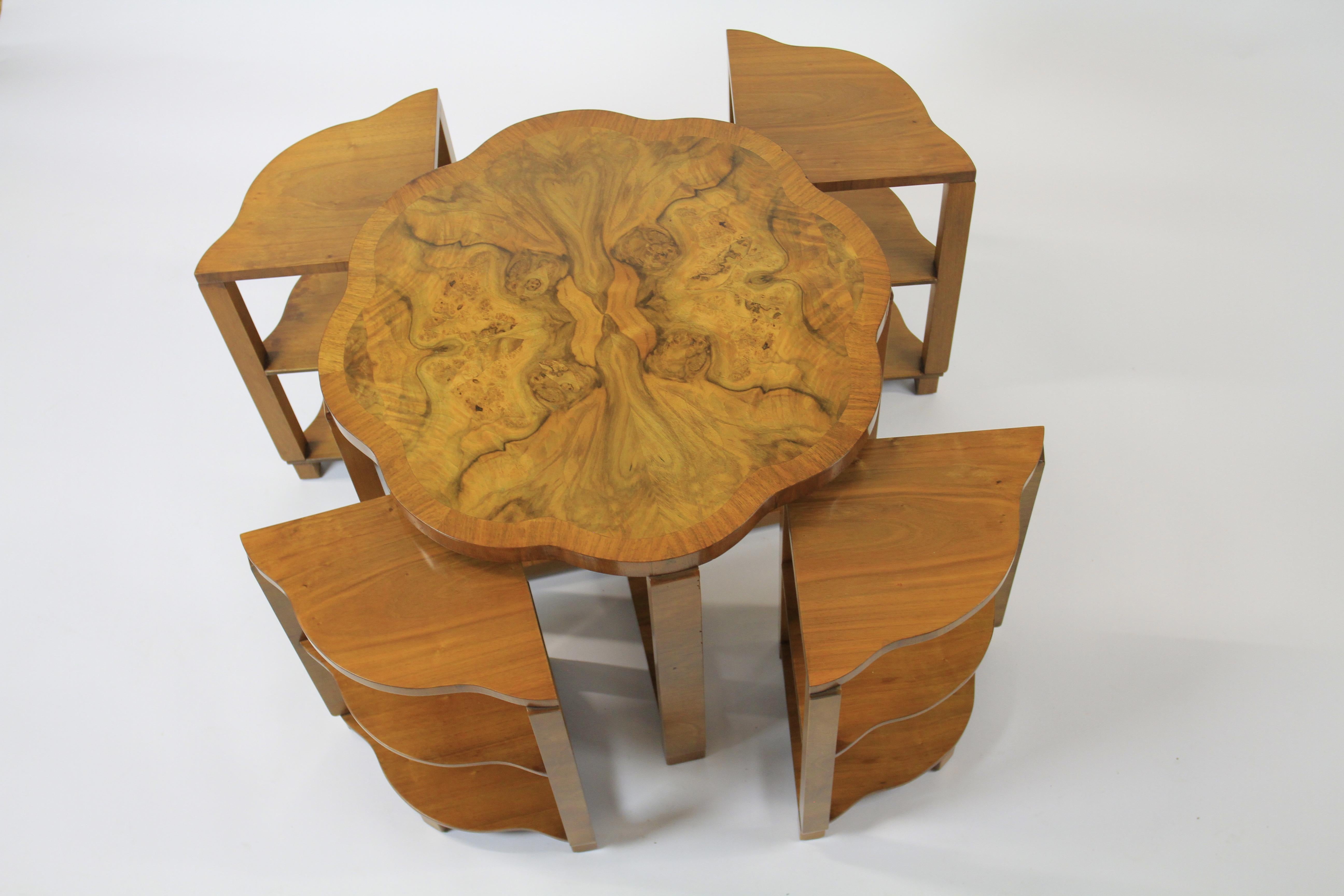 Art Deco Walnut cloud shaped Nest of 4 tables circa 1930s For Sale 4