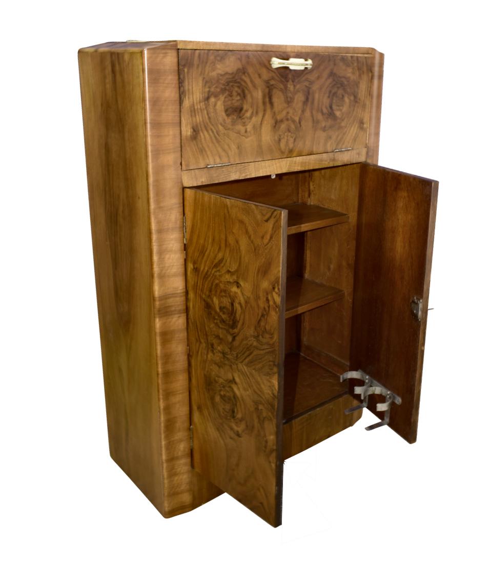 Art Deco Walnut Cocktail Dry Bar Cabinet, circa 1930s 1