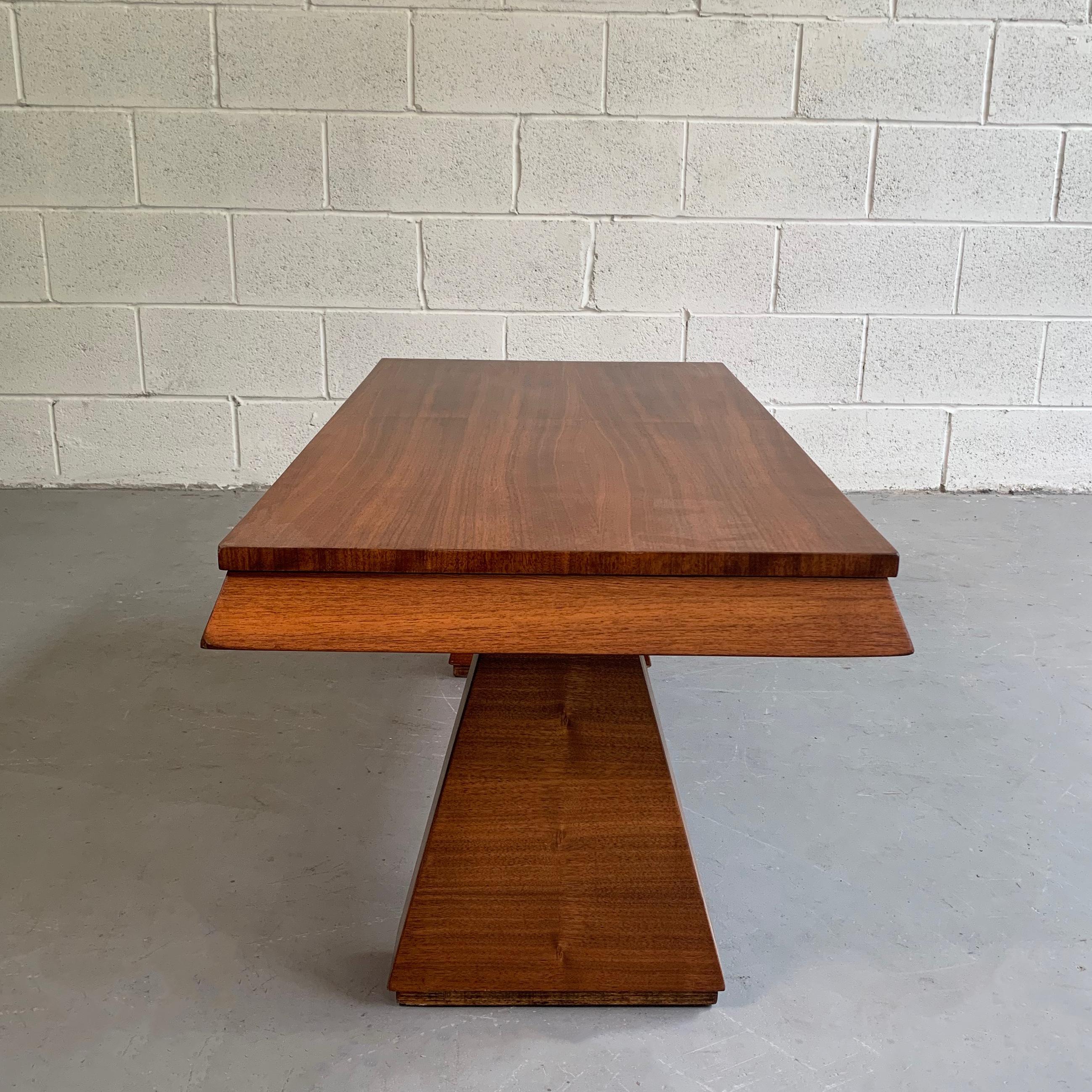 Art Deco Walnut Coffee Table Attributed to Donald Deskey For Sale 1