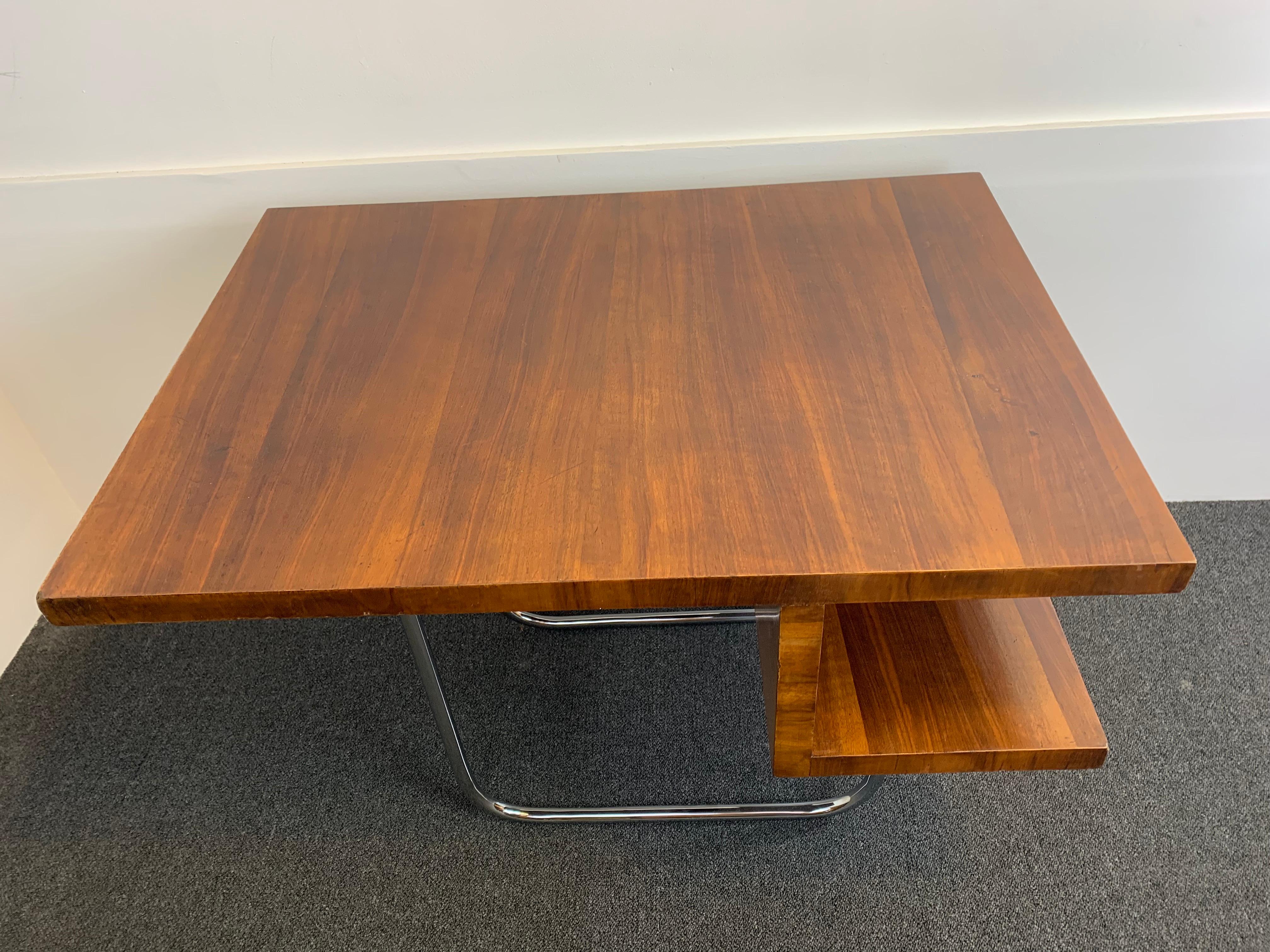 Art Deco Walnut Coffee Table Bespoke Piece Designed by Architect H de Witte In Good Condition For Sale In Lee on the Solent, Hampshire