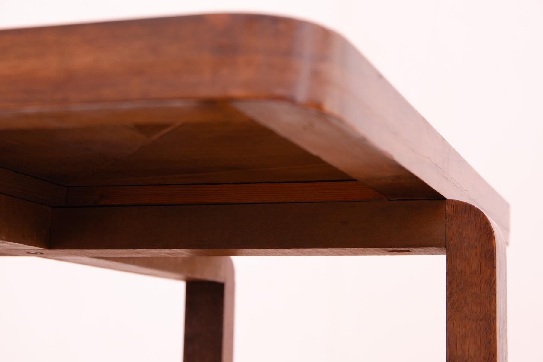 ART DECO walnut coffee table, Bohemia, 1930´s For Sale 1