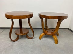 Mesa baja Art Déco de nogal