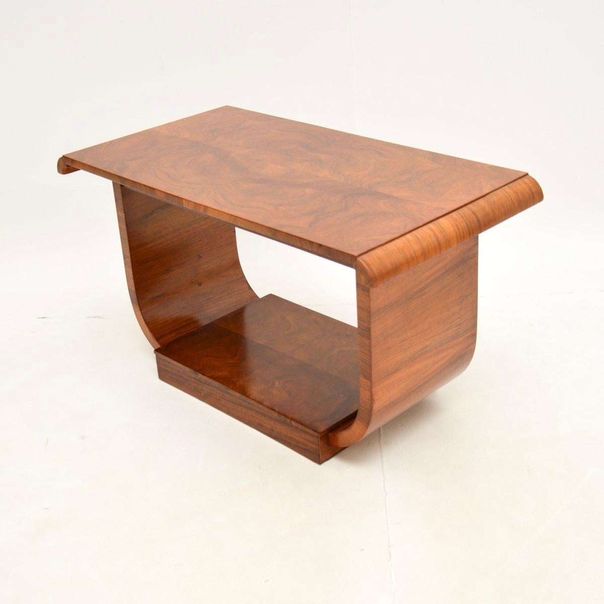 Art Deco Walnut Coffee Table In Good Condition In London, GB