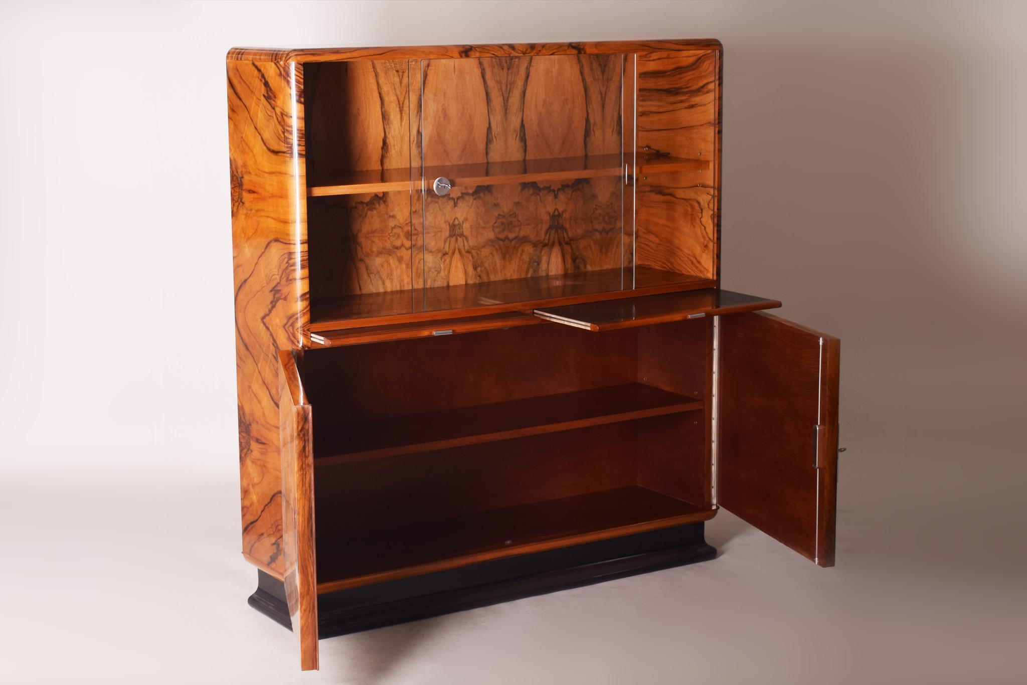 Art Deco Walnut Display Cabinet from Czechoslovakia by Jindrich Halabala 2