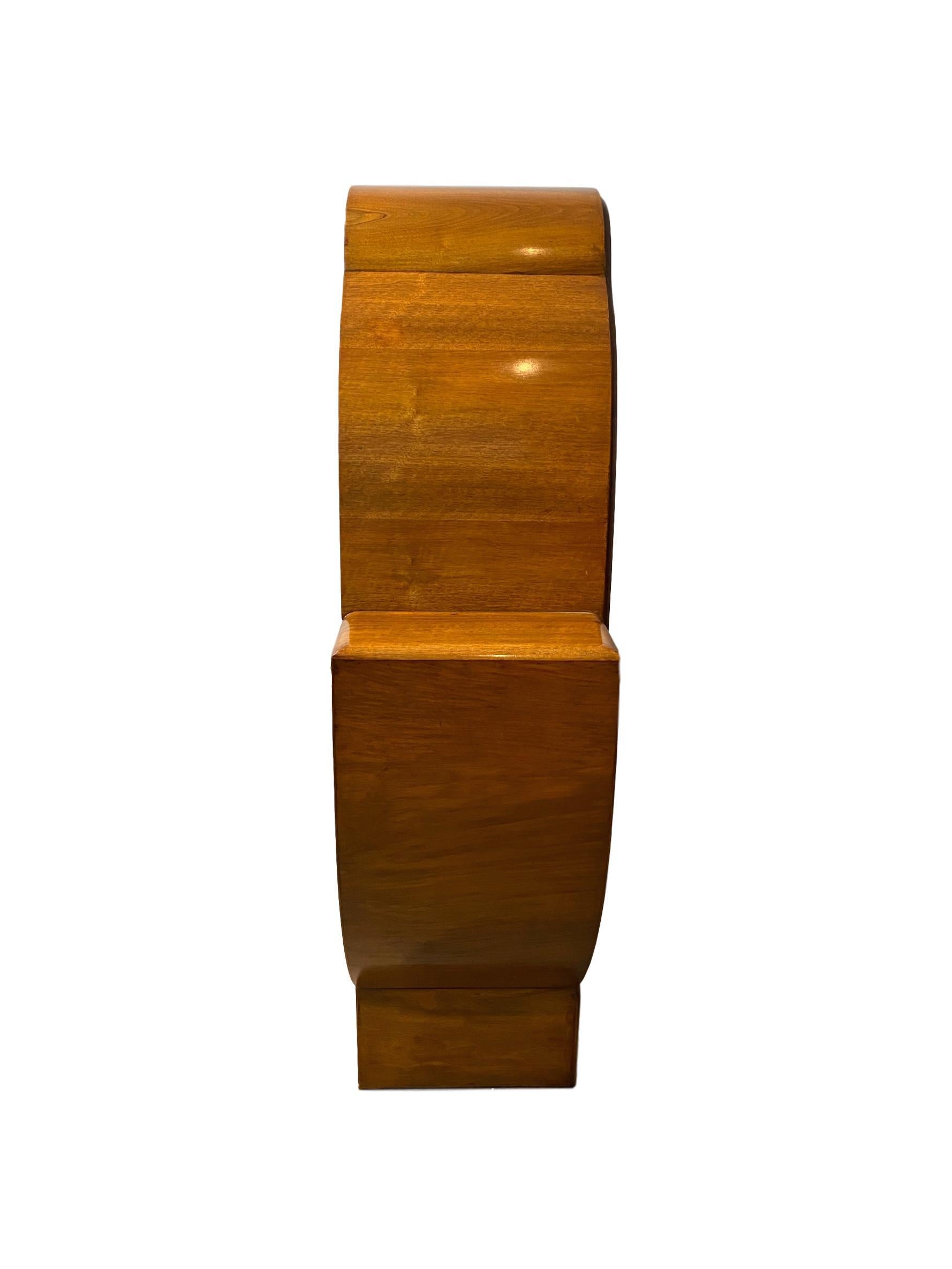 Mid-Century Modern Art Deco Walnut Display Case, English, ca. 1935 2