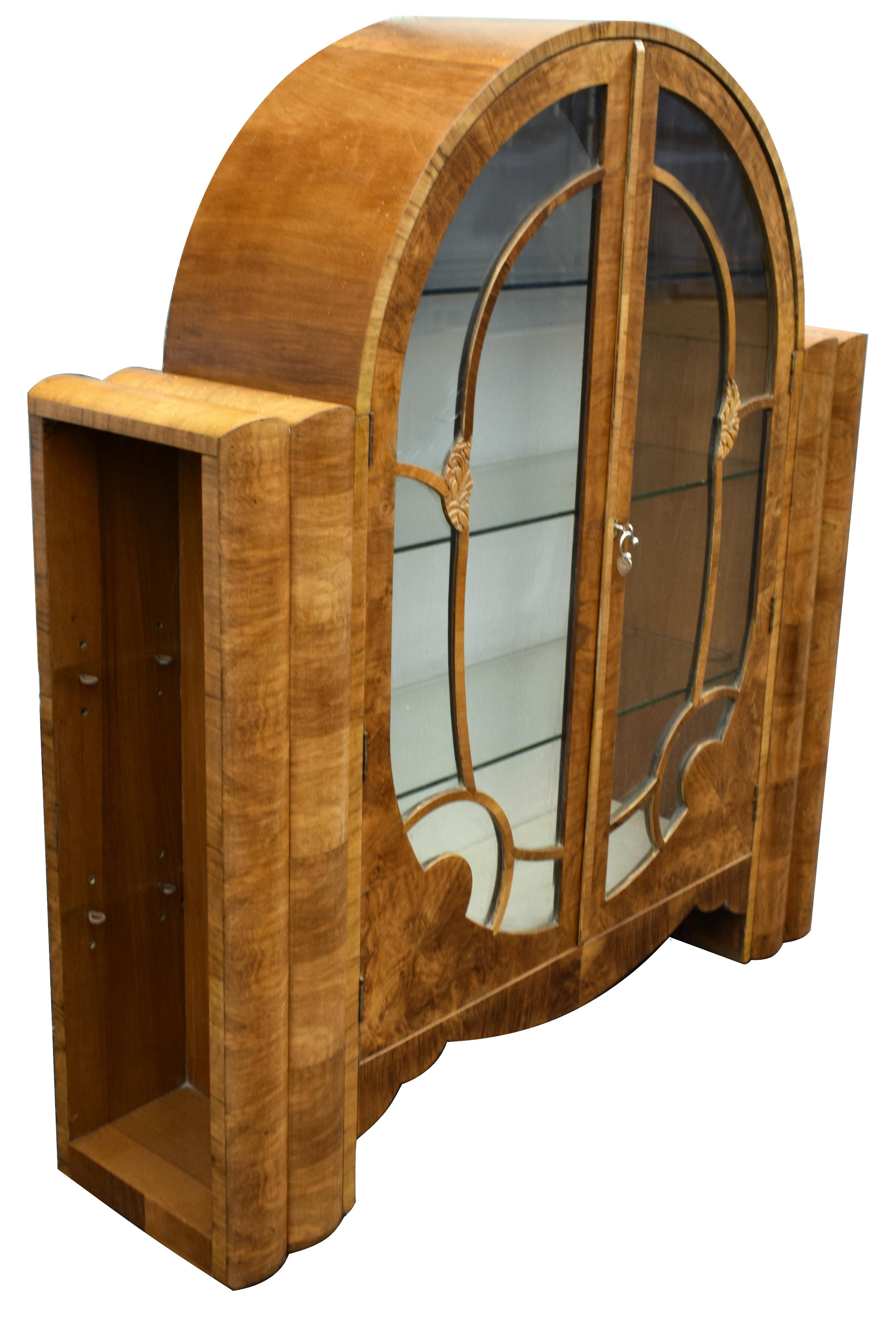 Art Deco Walnut Display Vitrine Cabinet, circa 1930s In Good Condition In Devon, England