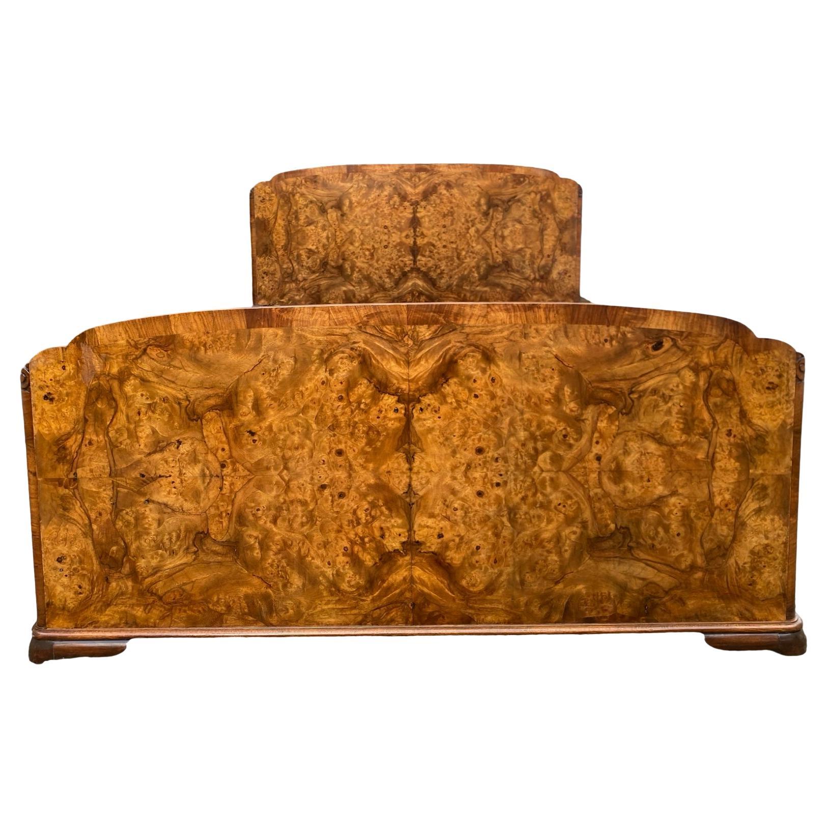 Cama Doble Art Decó Nogal