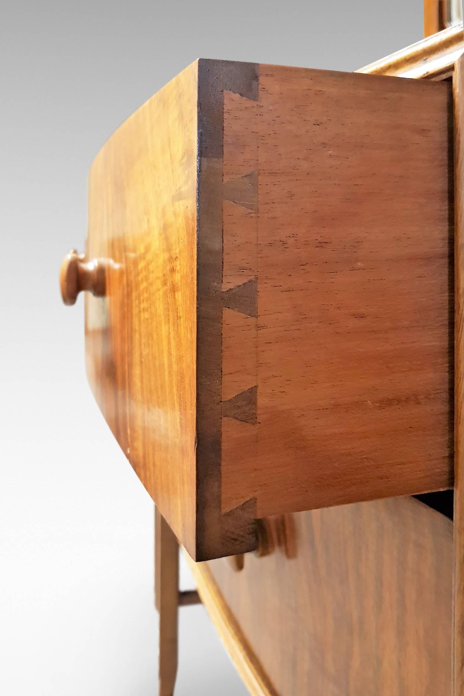20th Century Art Deco Walnut Dressing Table Attributed to Serge Chermayeff For Sale
