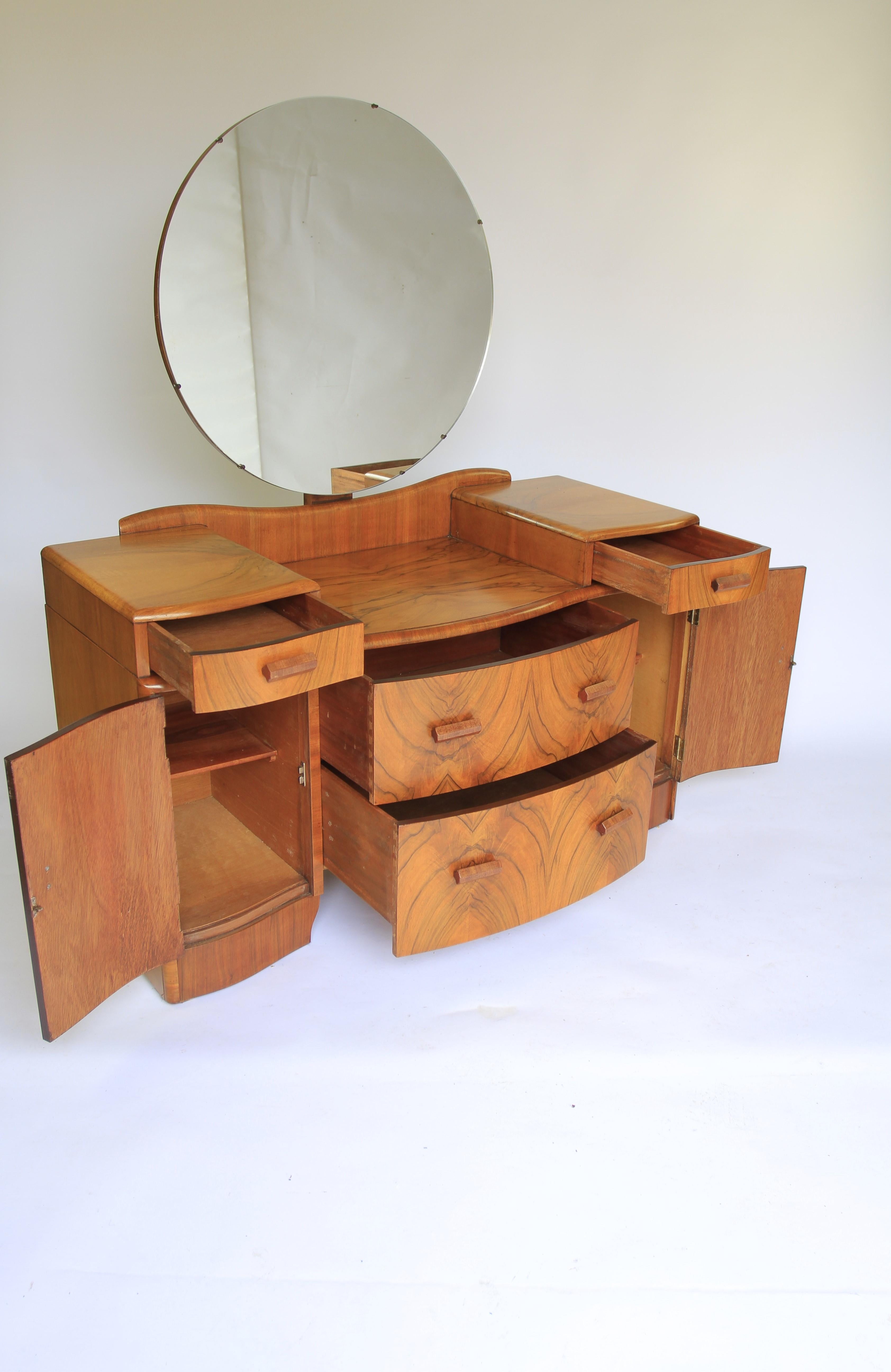Polished Art Deco Walnut Dressing Table circa 1930s For Sale