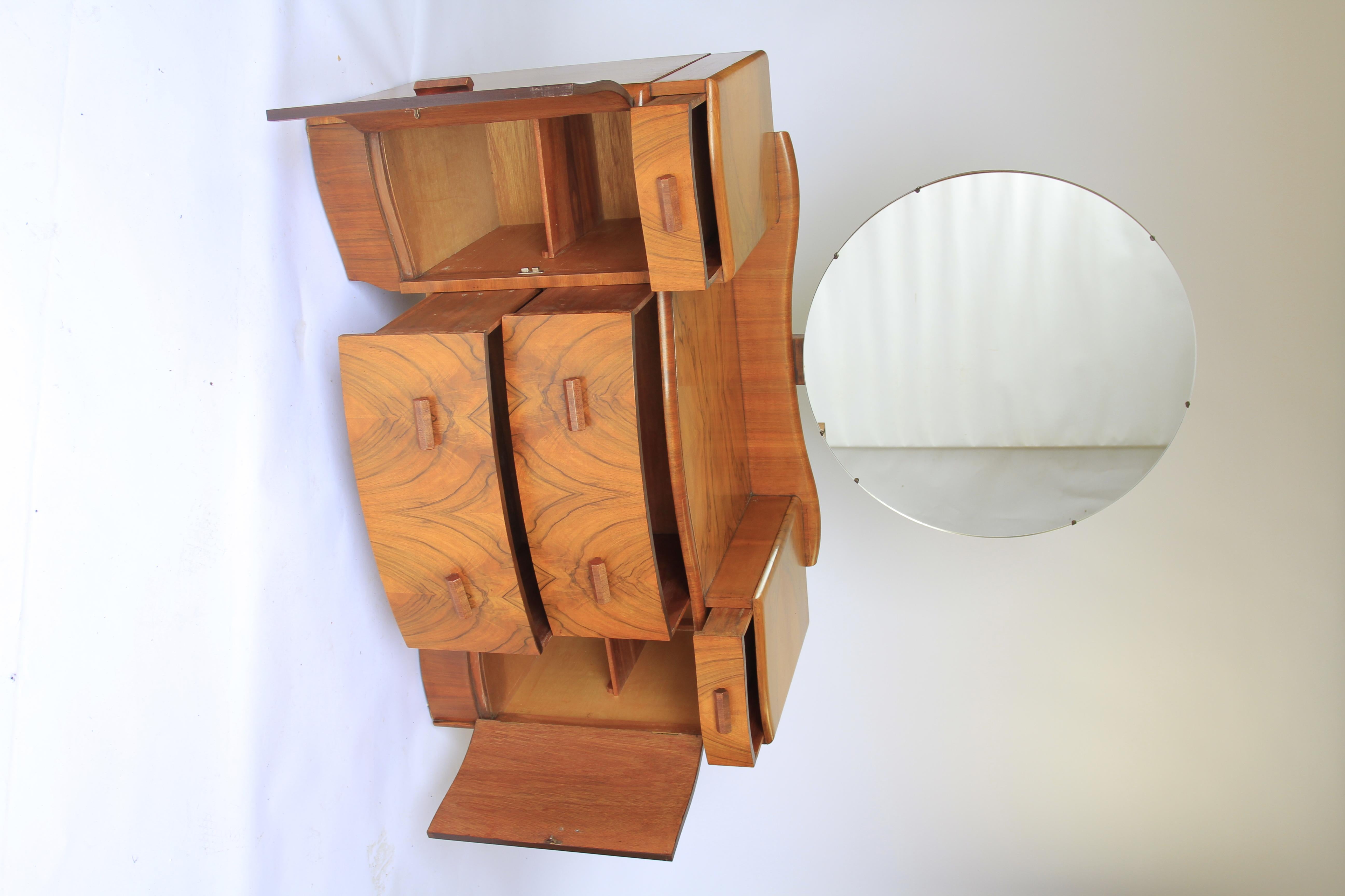 Art Deco Walnut Dressing Table circa 1930s In Good Condition In Dereham, GB