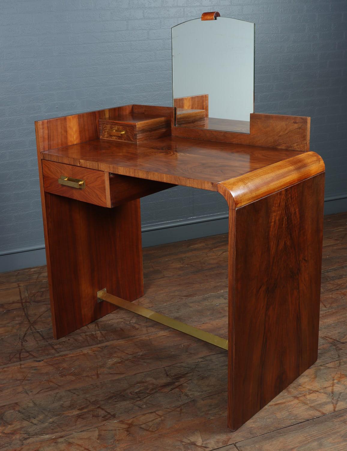 French, original Art Deco Walnut Dressing Table c1930, Fully restored & polished For Sale 2