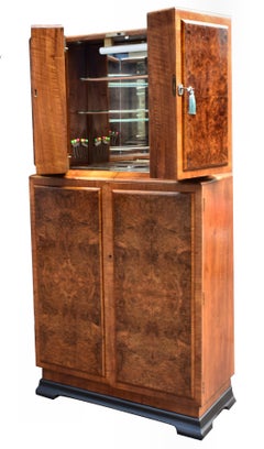 Art Deco Walnut Fronted Cocktail Drinks Cabinet Dry Bar, circa 1930s