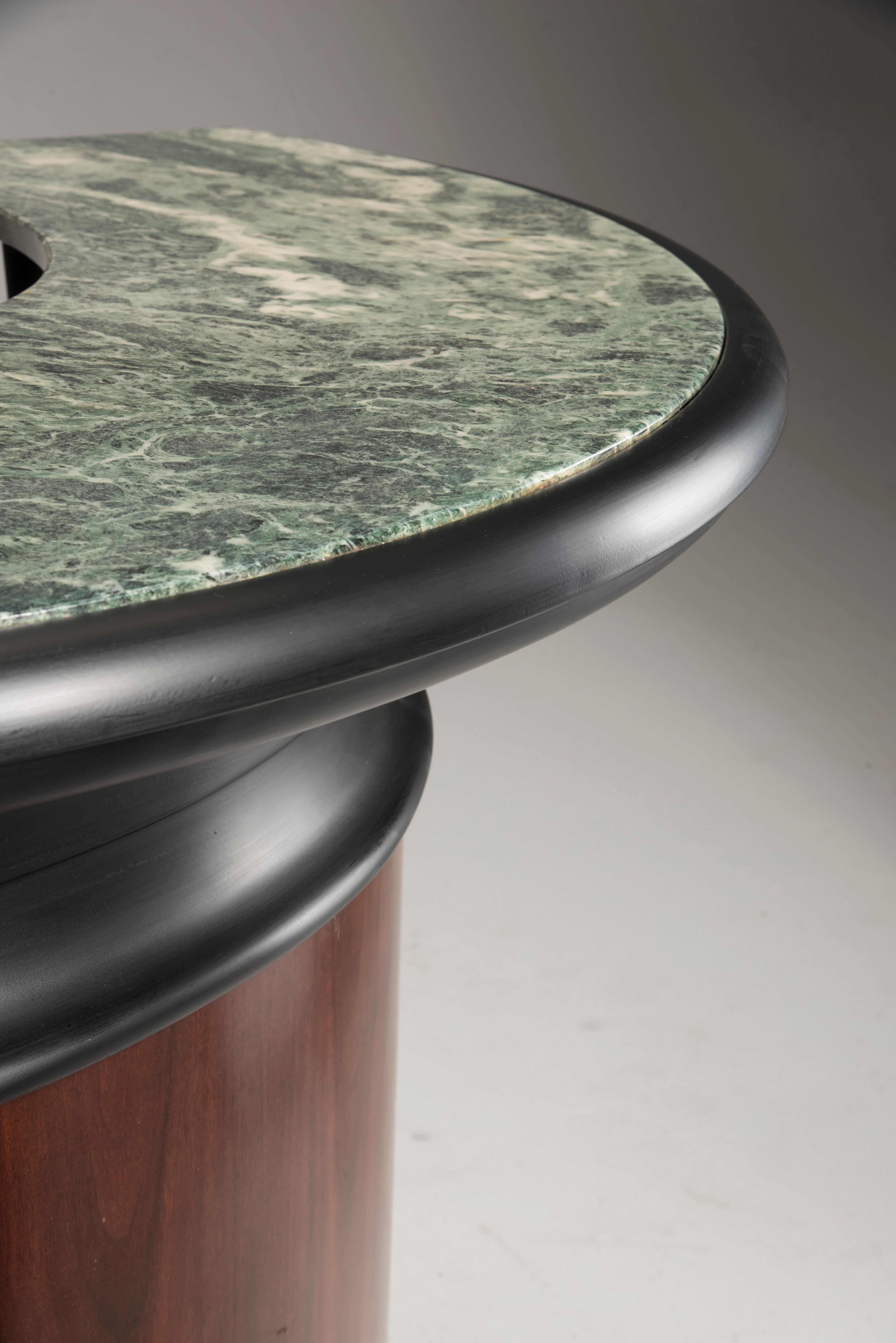 20th Century Art Deco Walnut Green Marble-Top Bar Cabinet and Black Leather Stools, 1930s