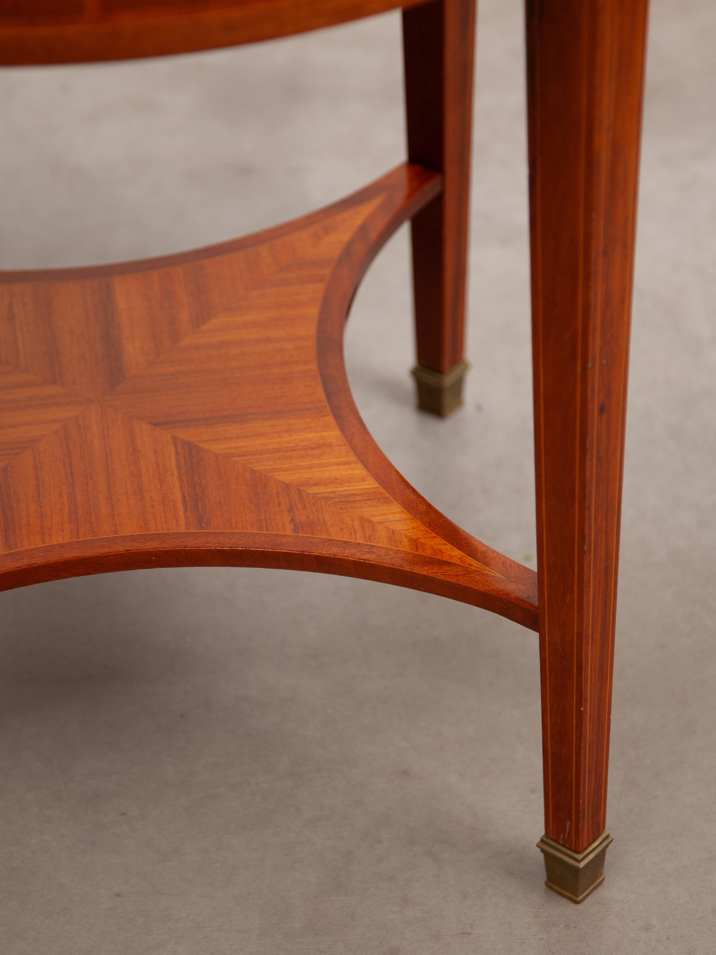 Tavolino circolare Bouillotte in noce Art Déco con piano intarsiato, anni '30 in vendita 4