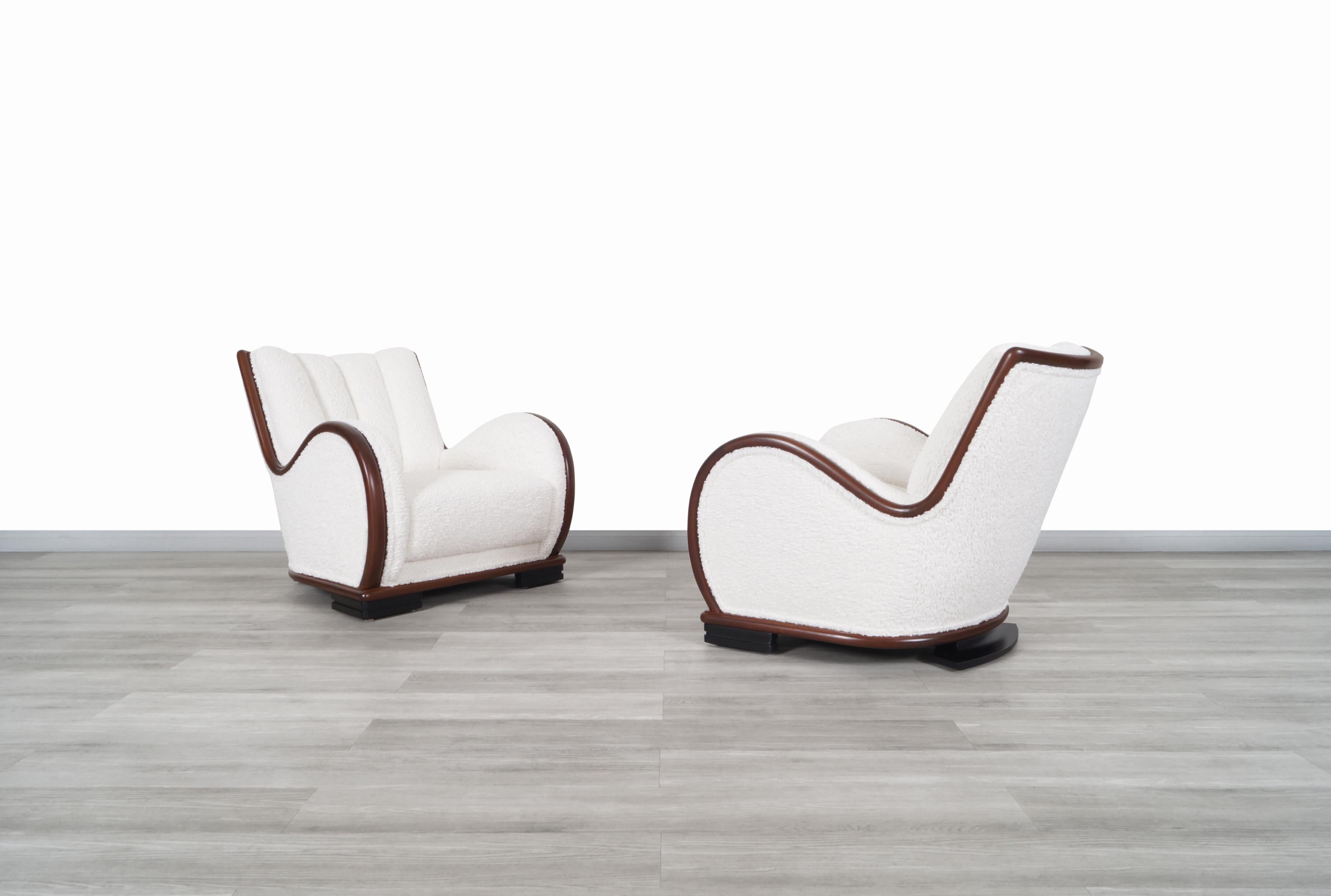 Mid-Century Modern Art Deco Walnut Lounge Chairs in Boucle For Sale