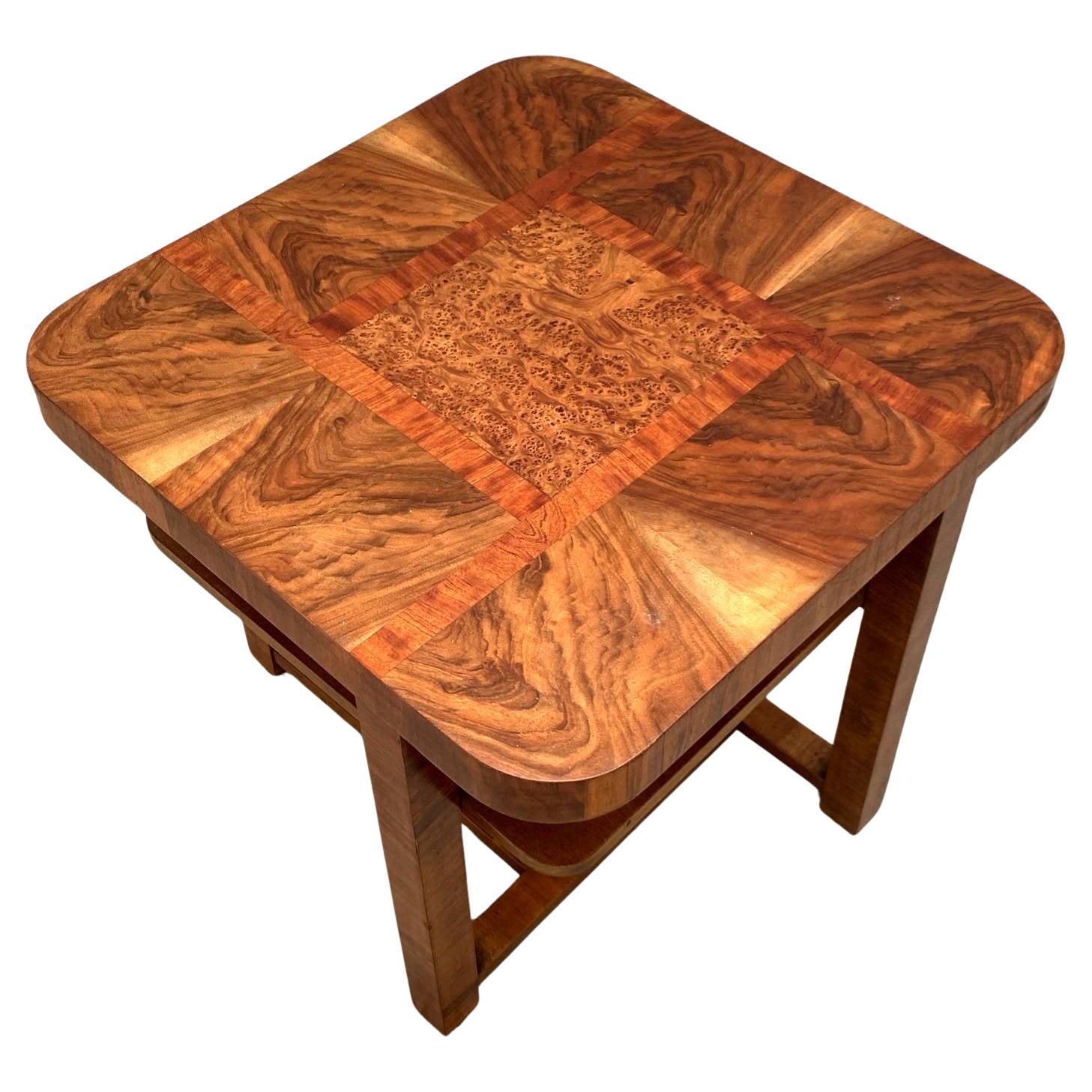Art Deco Walnut & Maple Occasional Table, English, 1930s In Good Condition For Sale In Devon, England