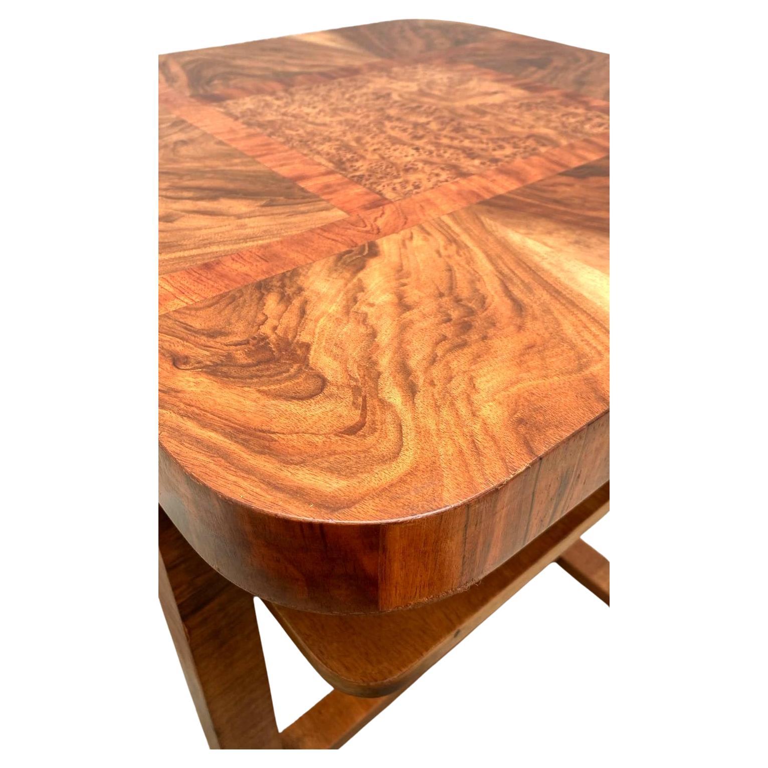 20th Century Art Deco Walnut & Maple Occasional Table, English, 1930s For Sale