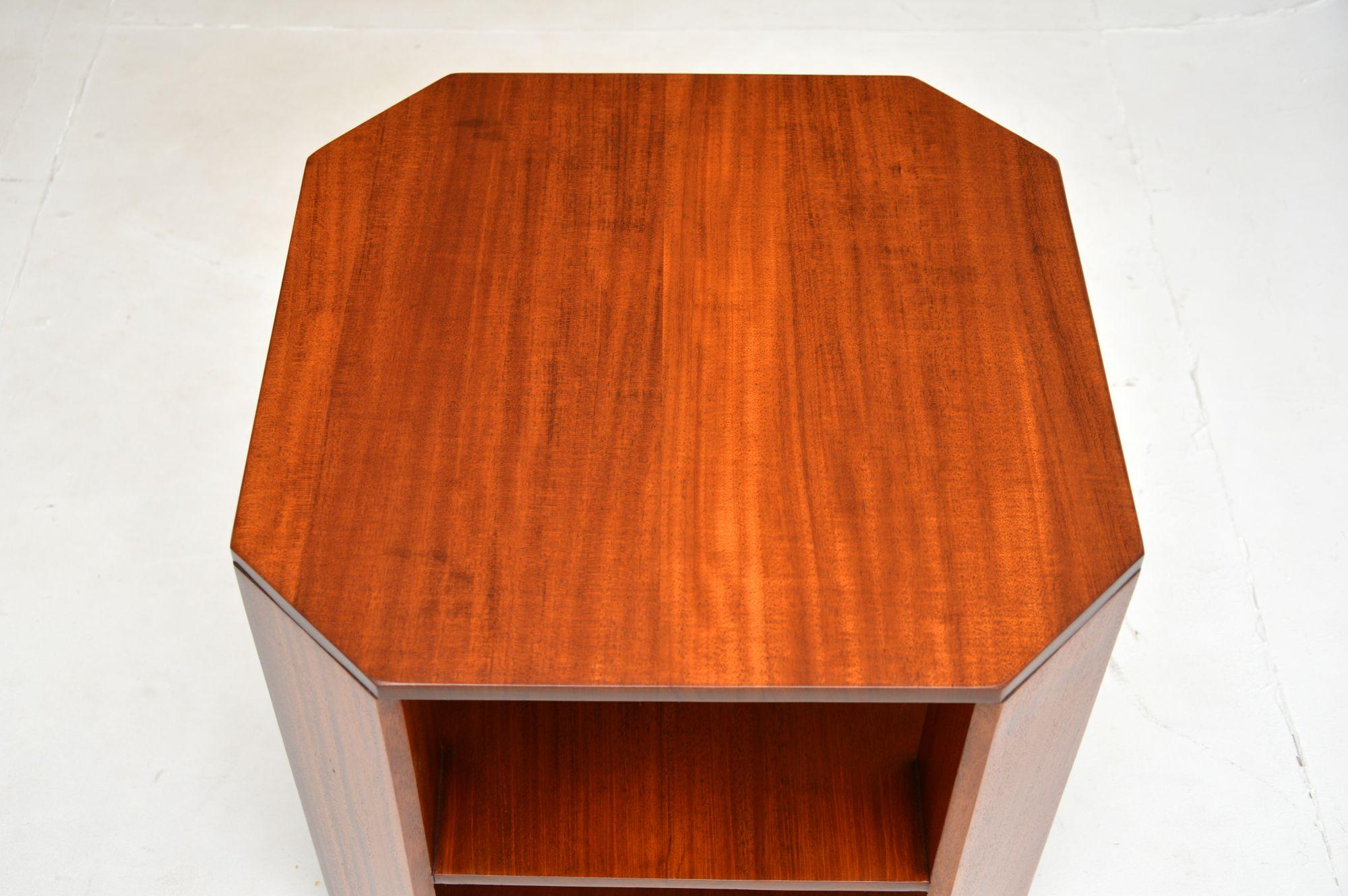 Early 20th Century Art Deco Walnut Occasional Coffee / Side Table