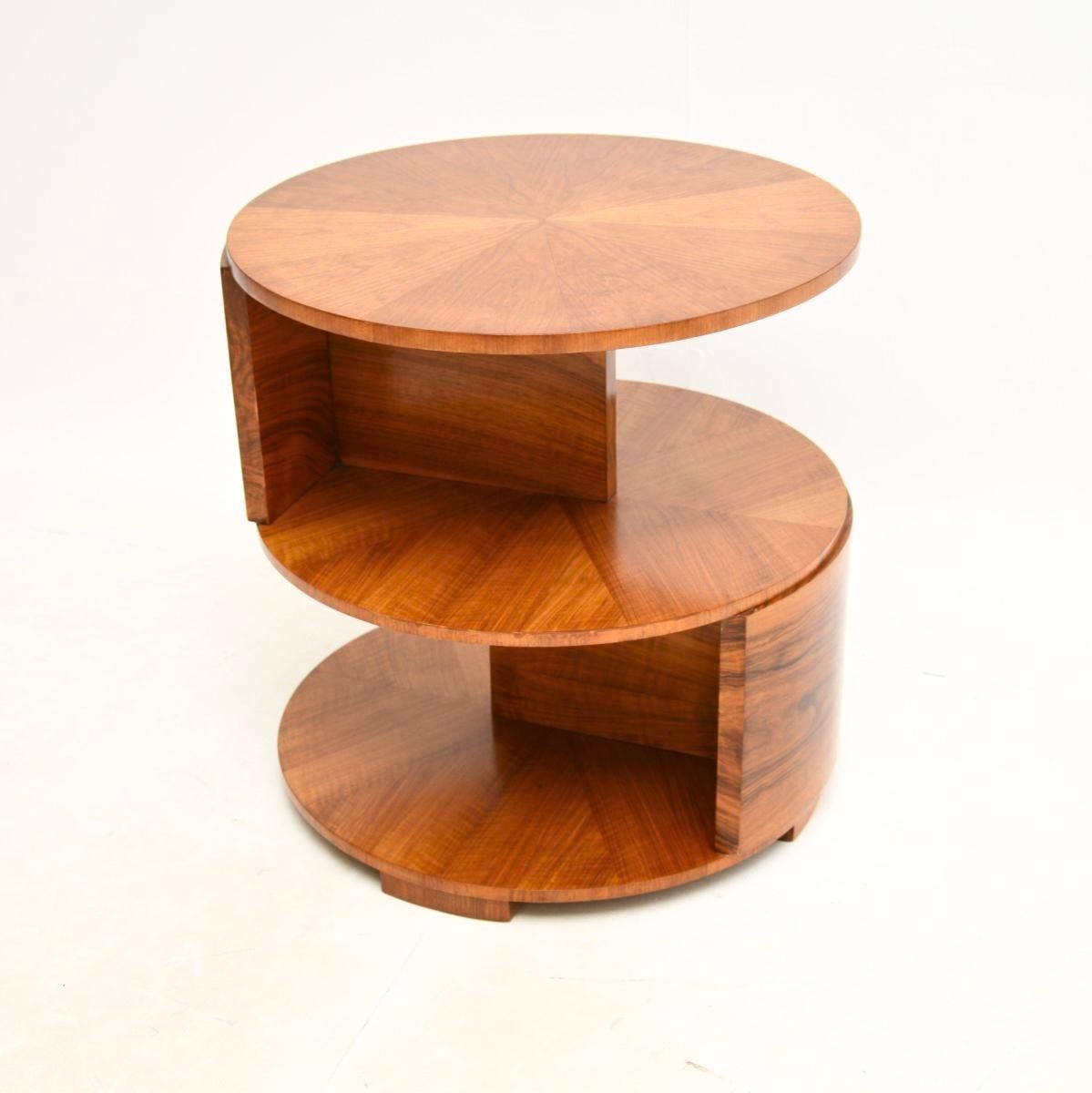 Art Deco Walnut Occasional Side / Centre Table In Good Condition For Sale In London, GB