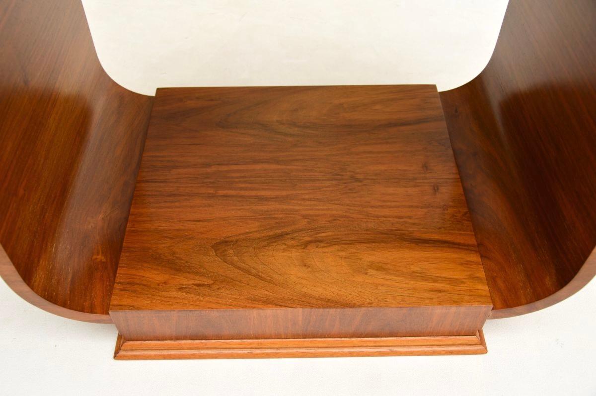 Art Deco Walnut Occasional Side / Coffee Table For Sale 3