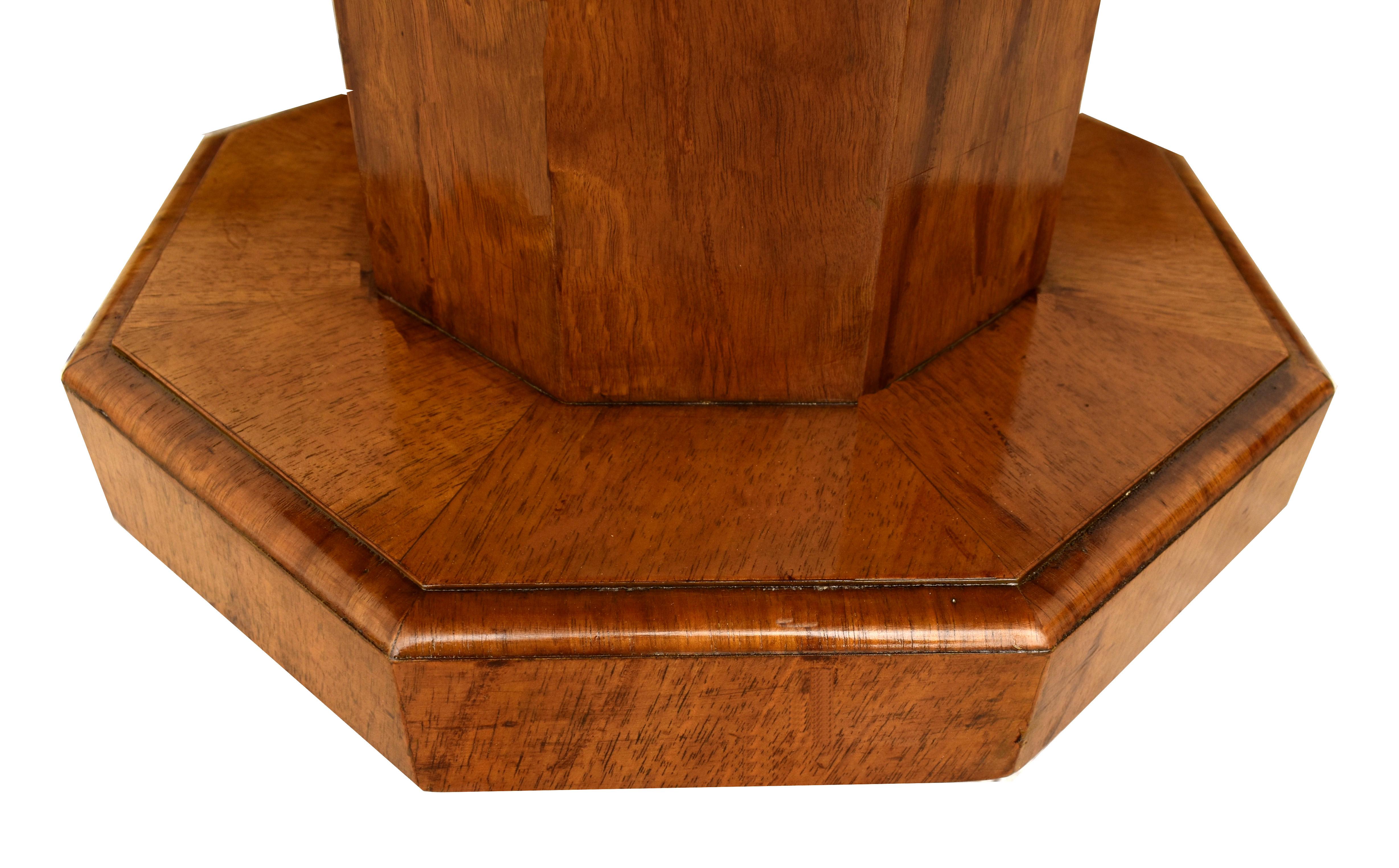 Art Deco Walnut Occasional Table, English, c1930 For Sale 2