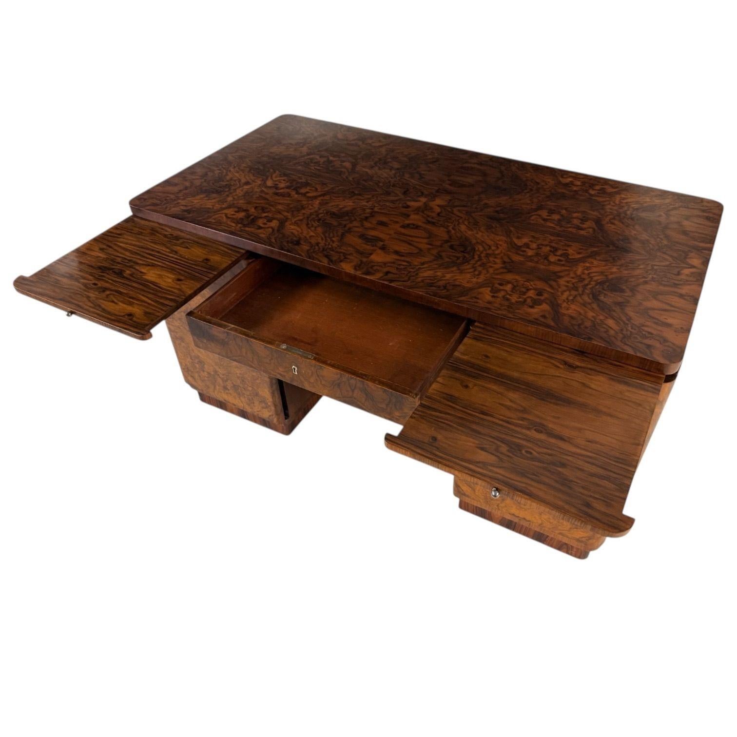 Art Deco Walnut Rosewood Burl Wood Desk, 1930 im Angebot 2