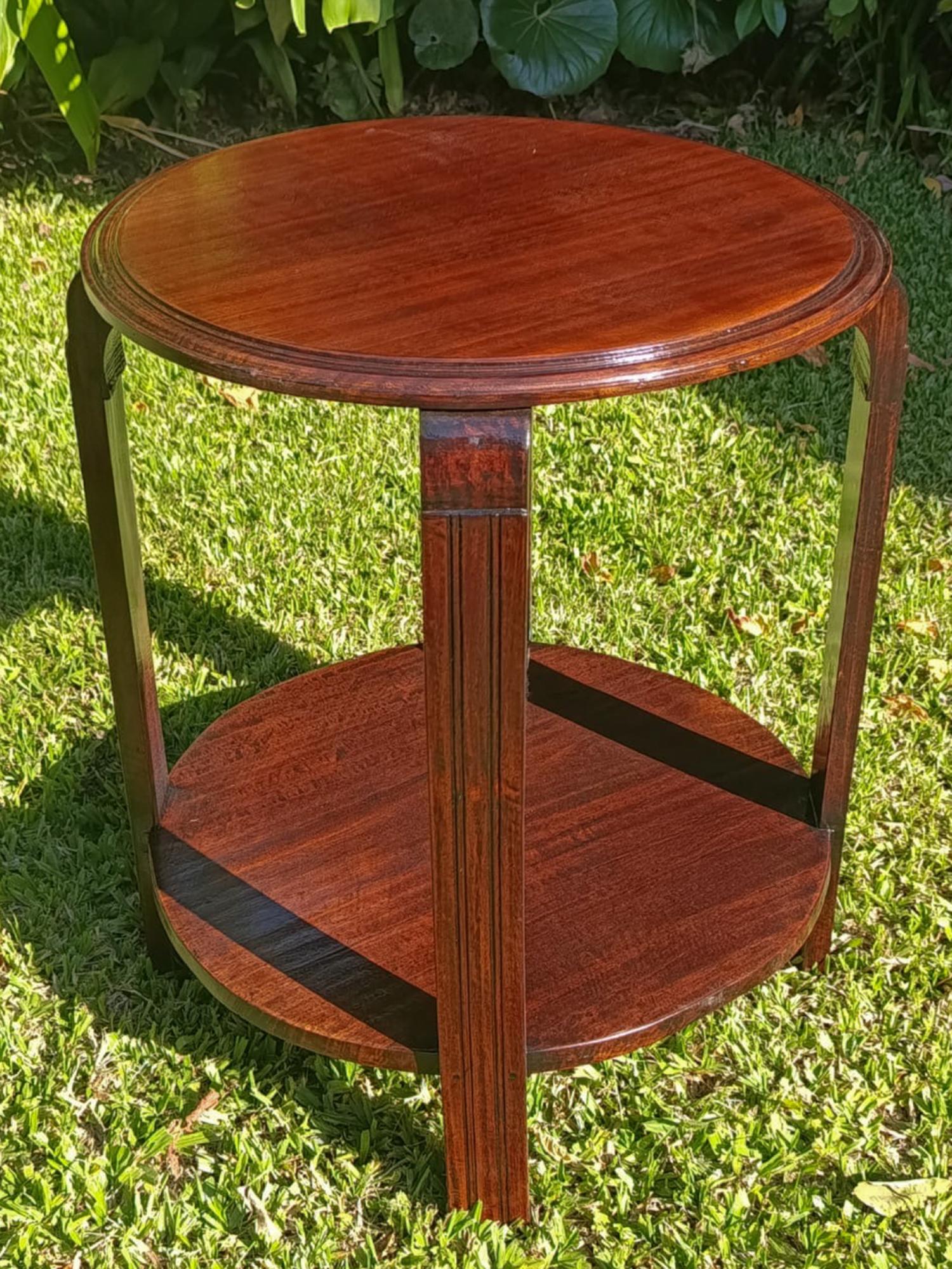 French Art Deco Walnut Round Side Table, 20th Century For Sale