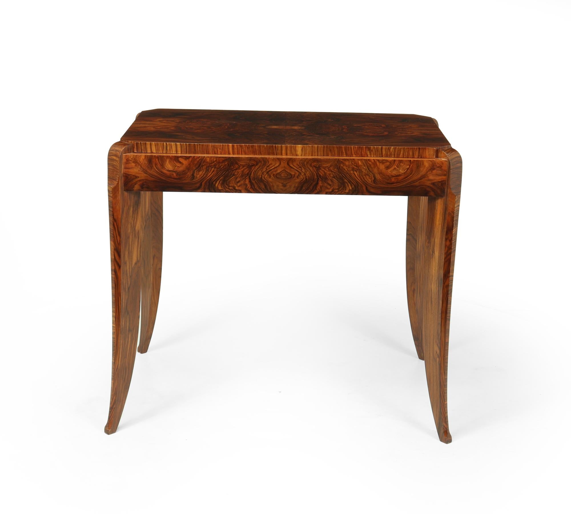 Art Deco Walnut Sabre Leg Side Table In Excellent Condition In Paddock Wood Tonbridge, GB